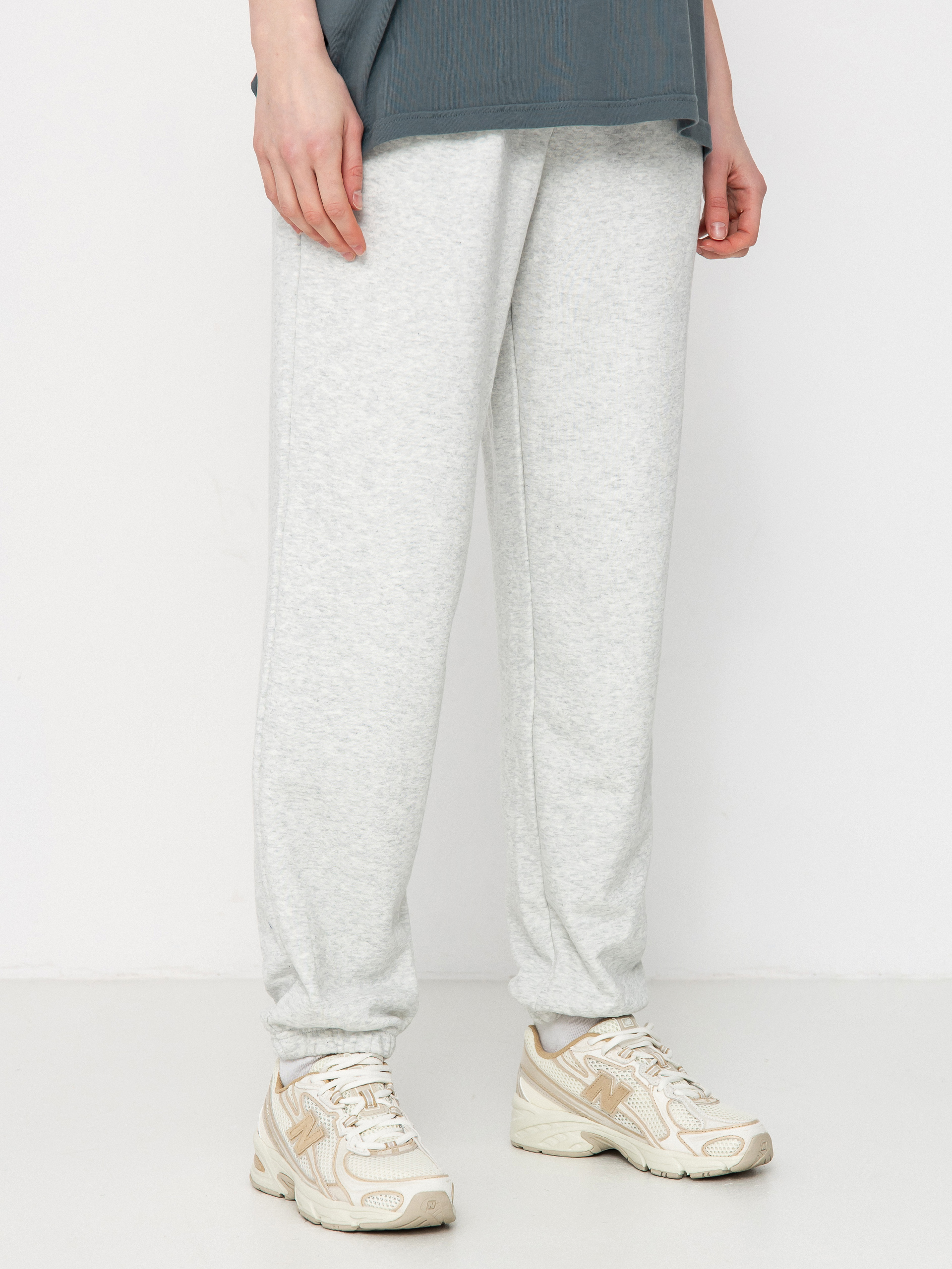 New Balance French Terry Wmn Kisnadrág (ashheath)