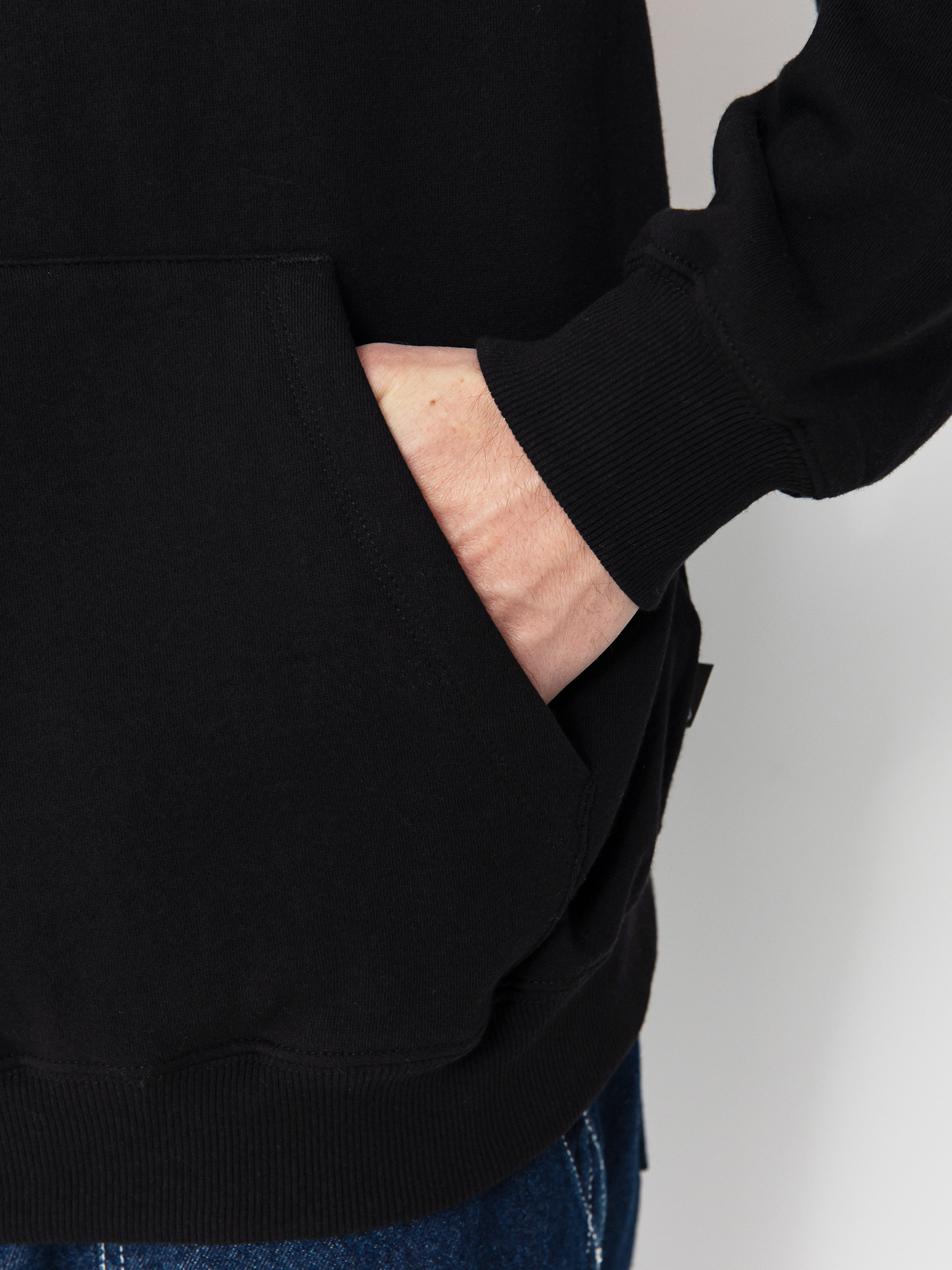 Kapucnis pulóver Volcom Gonyvaders HD (black)