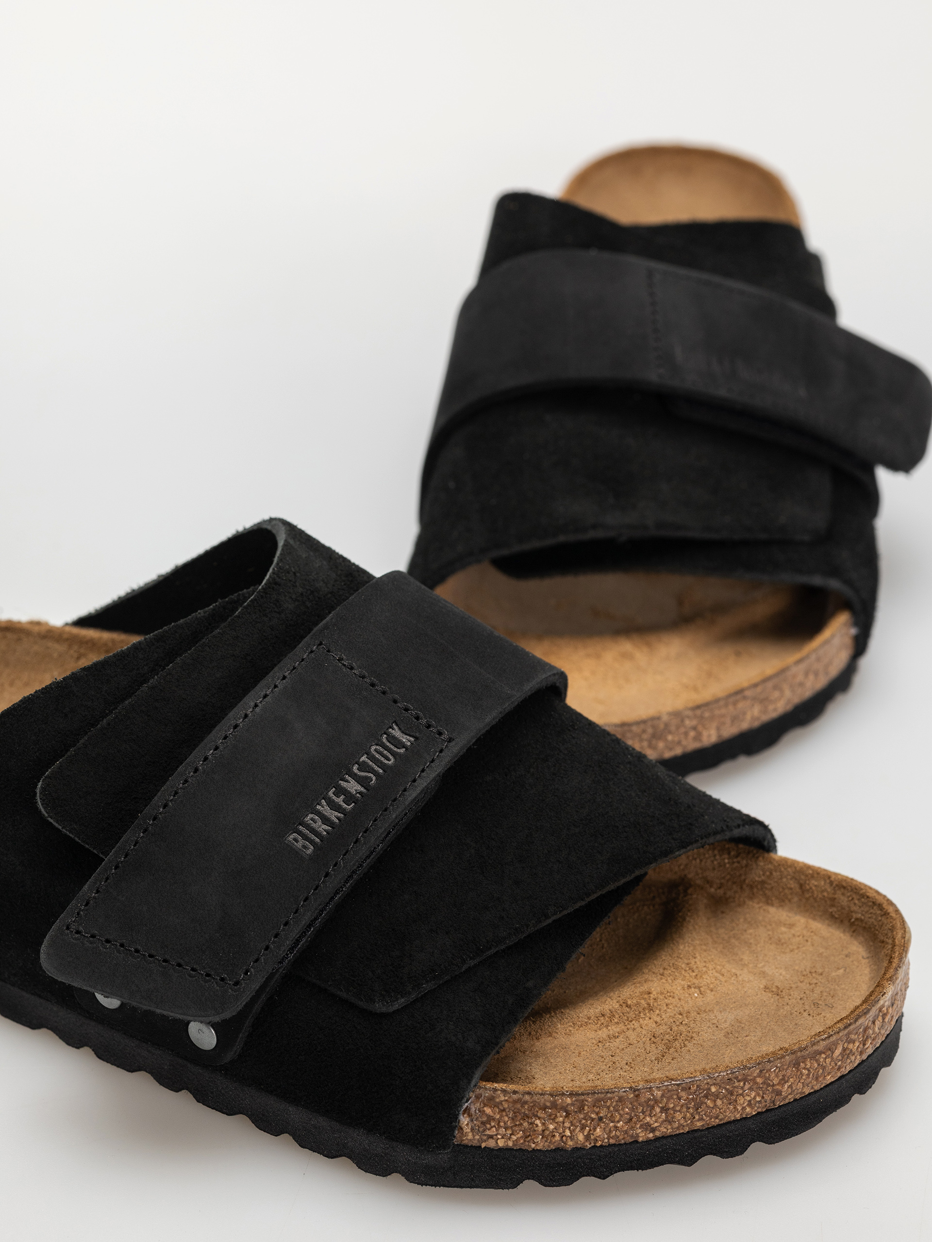 Flip-flop papucsok Birkenstock Kyoto Nubuck Suede Leather Regular (black)