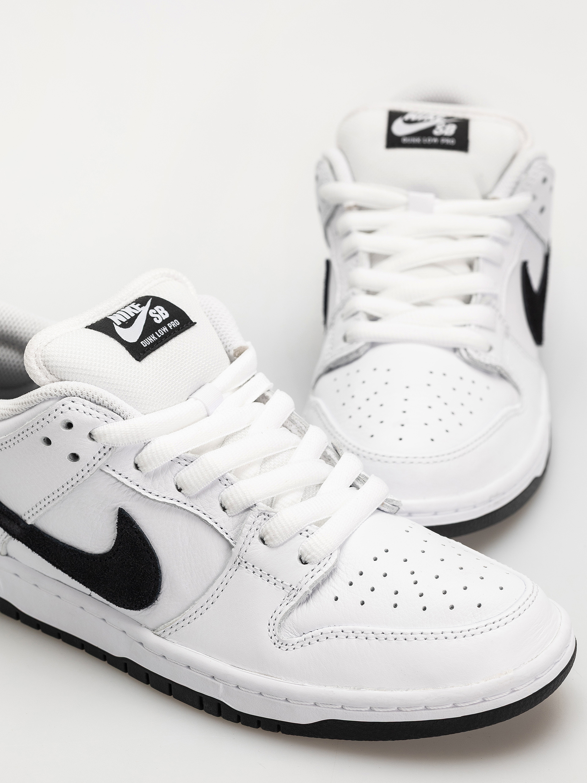 Nike SB Dunk Low Pro Cipők (white/black white black)