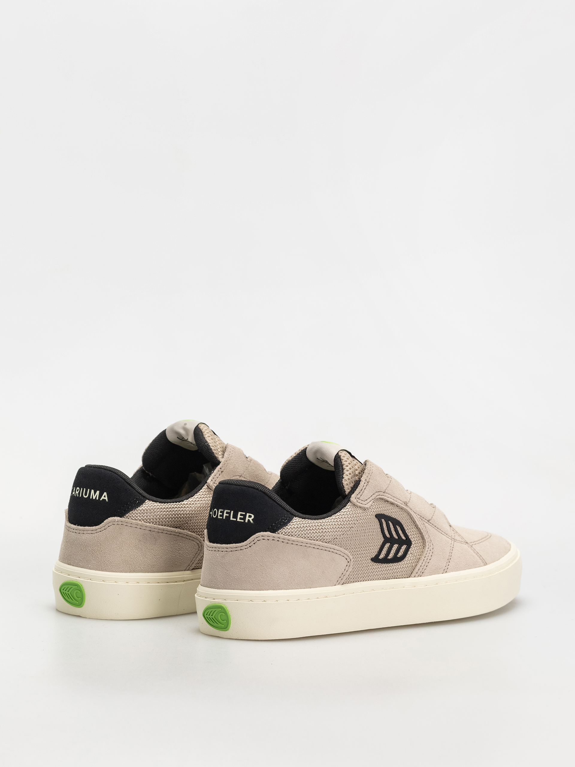 Cariuma T20 Pro Cipők (plaza taupe suede and mesh black logo)