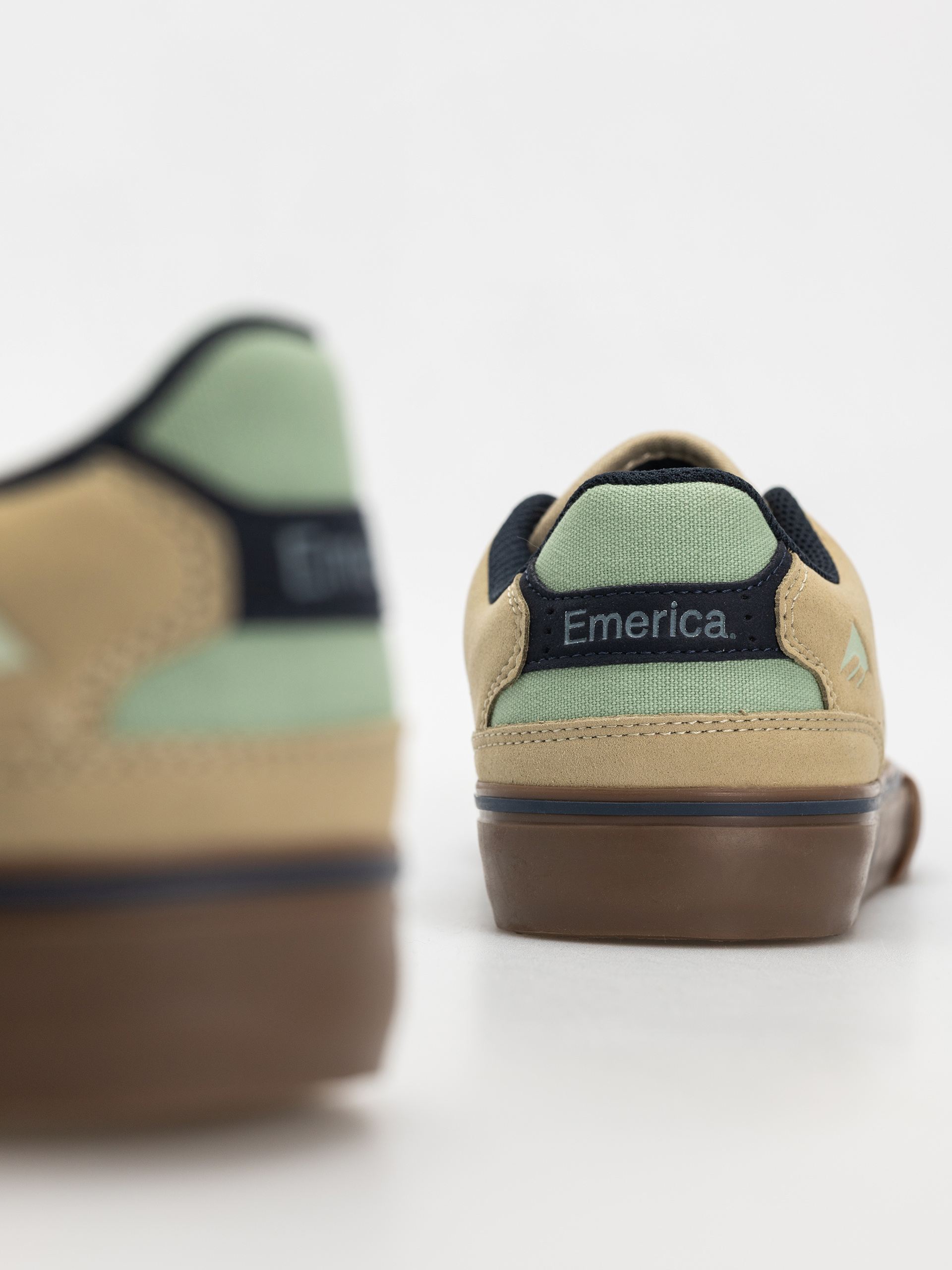 Emerica The Low Vulc Cipők (tan/blue/green)