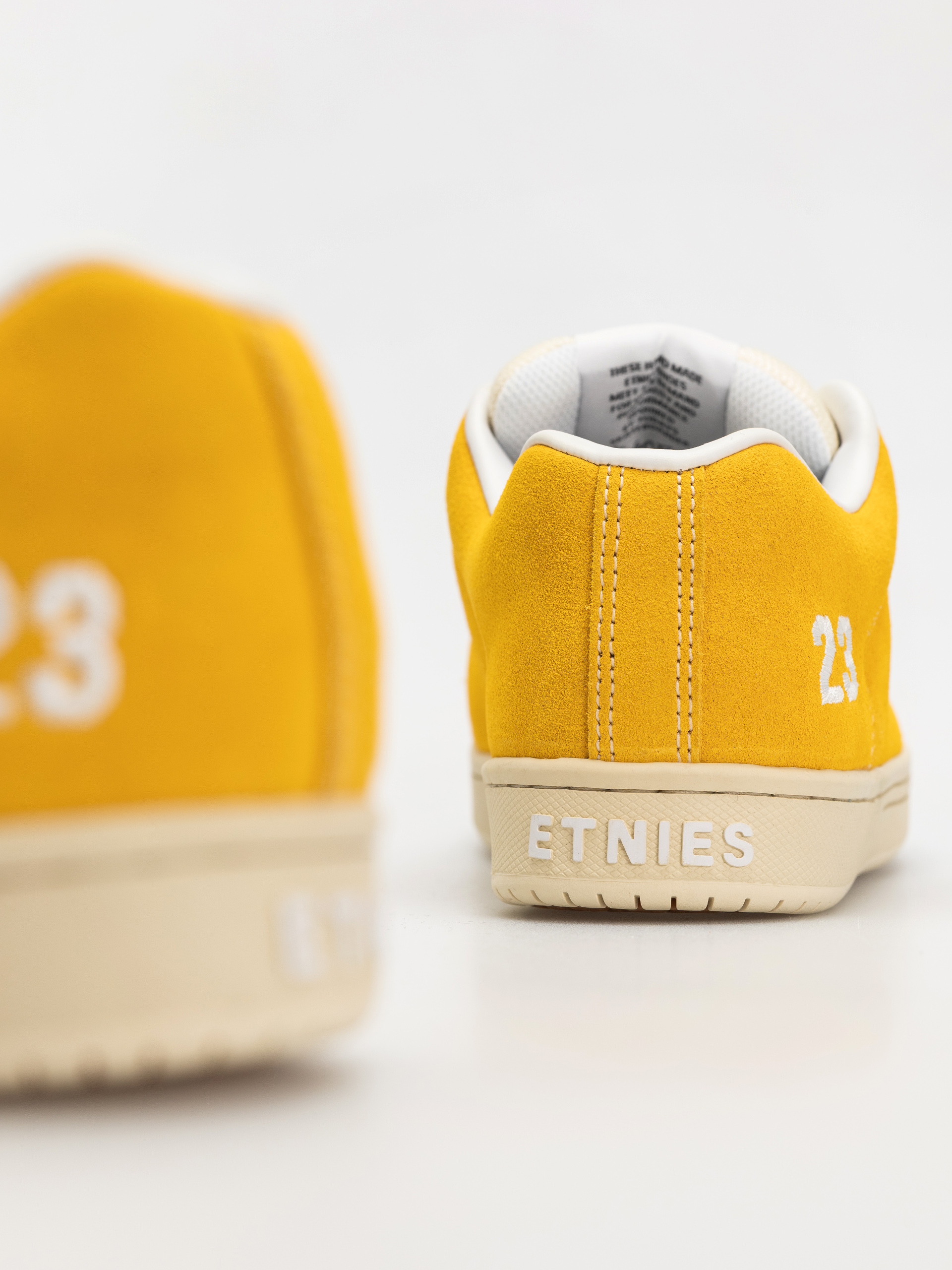 Etnies Sal23 Cipők (mustard)
