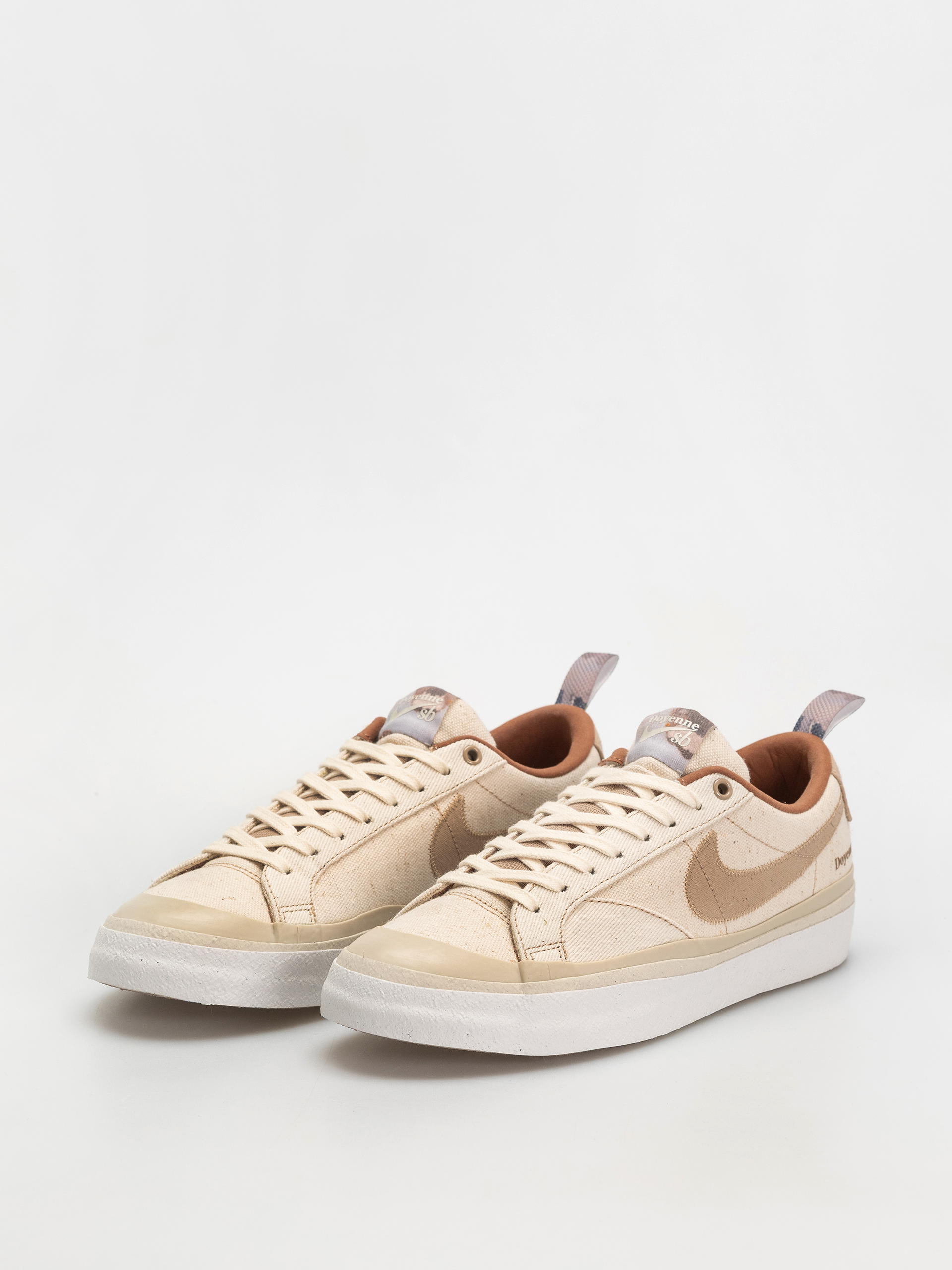 Nike SB Blazer Low X Doyenne Cipők (coconut milk/rattan limestone rattan)