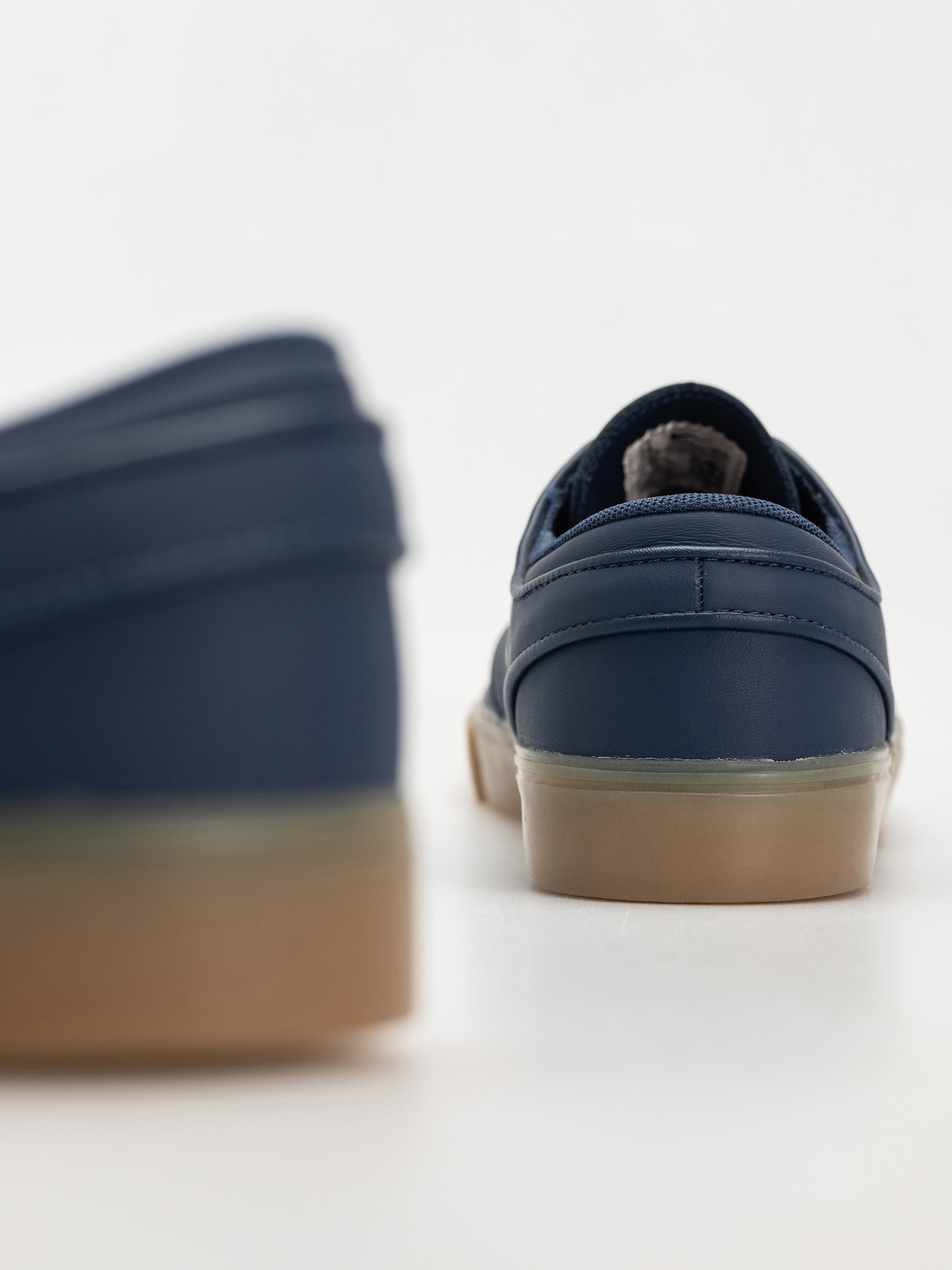Nike SB Zoom Janoski Og+ Iso Cipők (navy/white navy gum light brown)