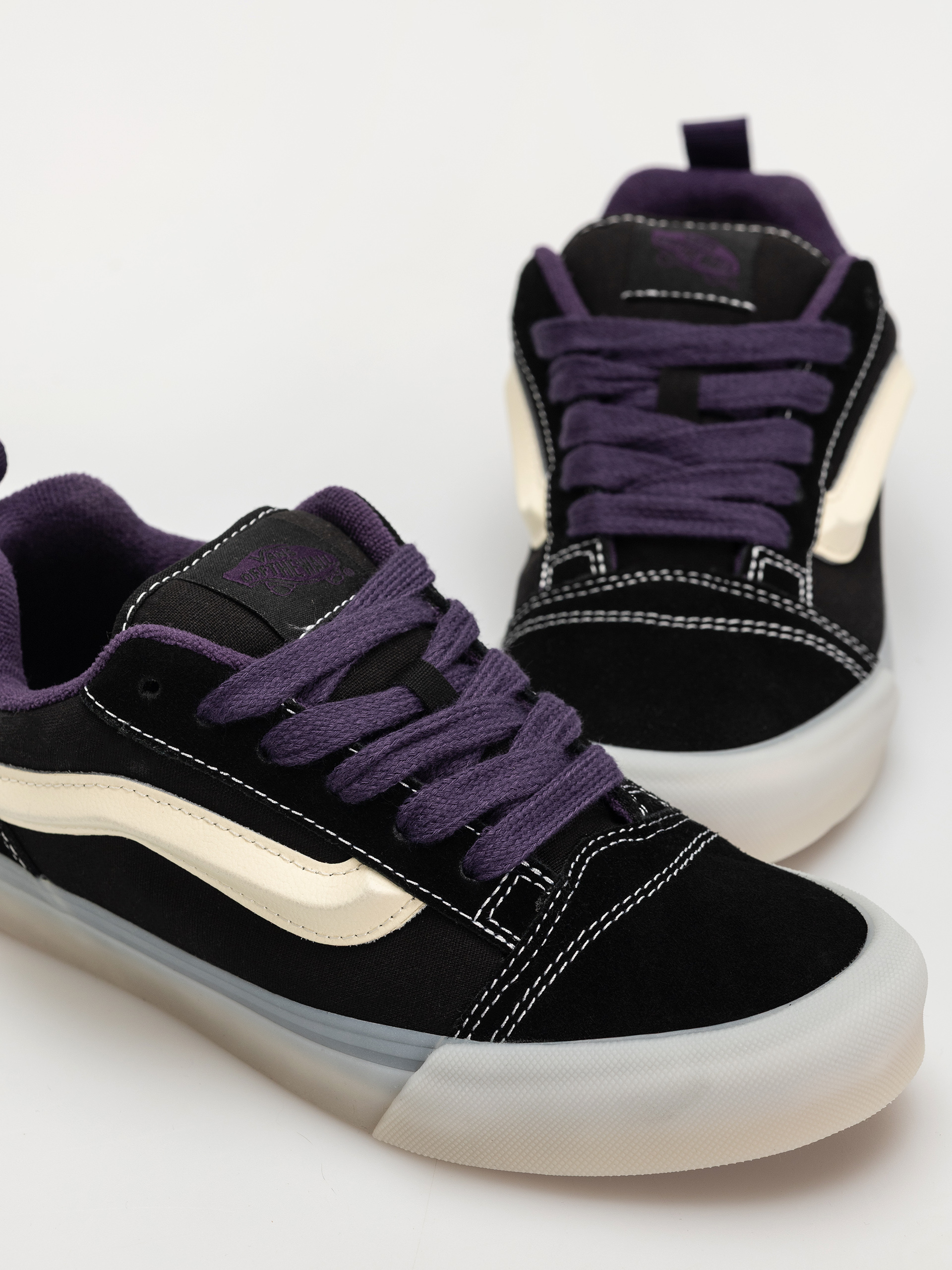 Cipők Vans Knu Skool (glow black/purple)