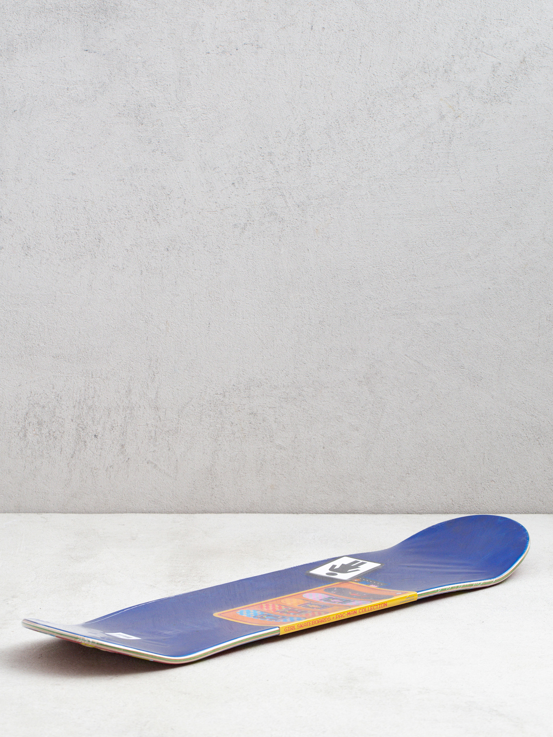 Gördeszka lap Girl Skateboard Geering Pac Man (red)