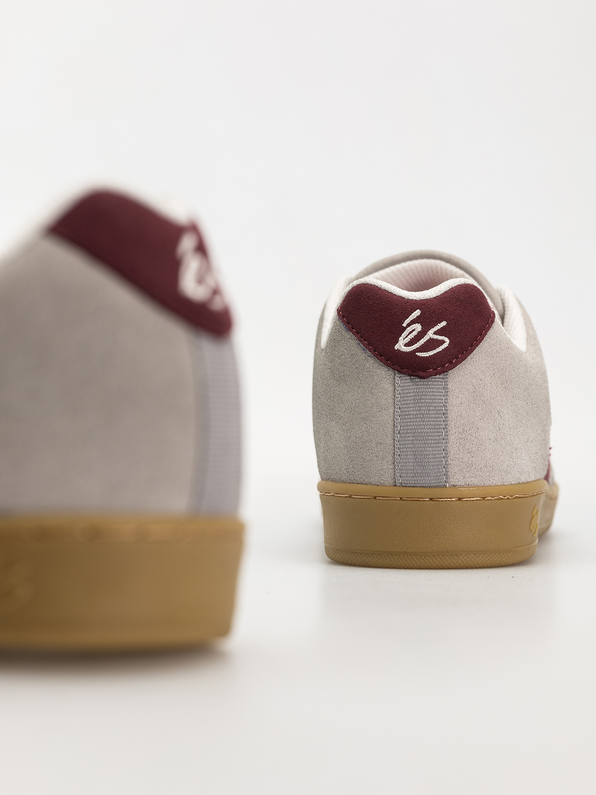 eS Accel Slim Cipők (grey/burgundy)