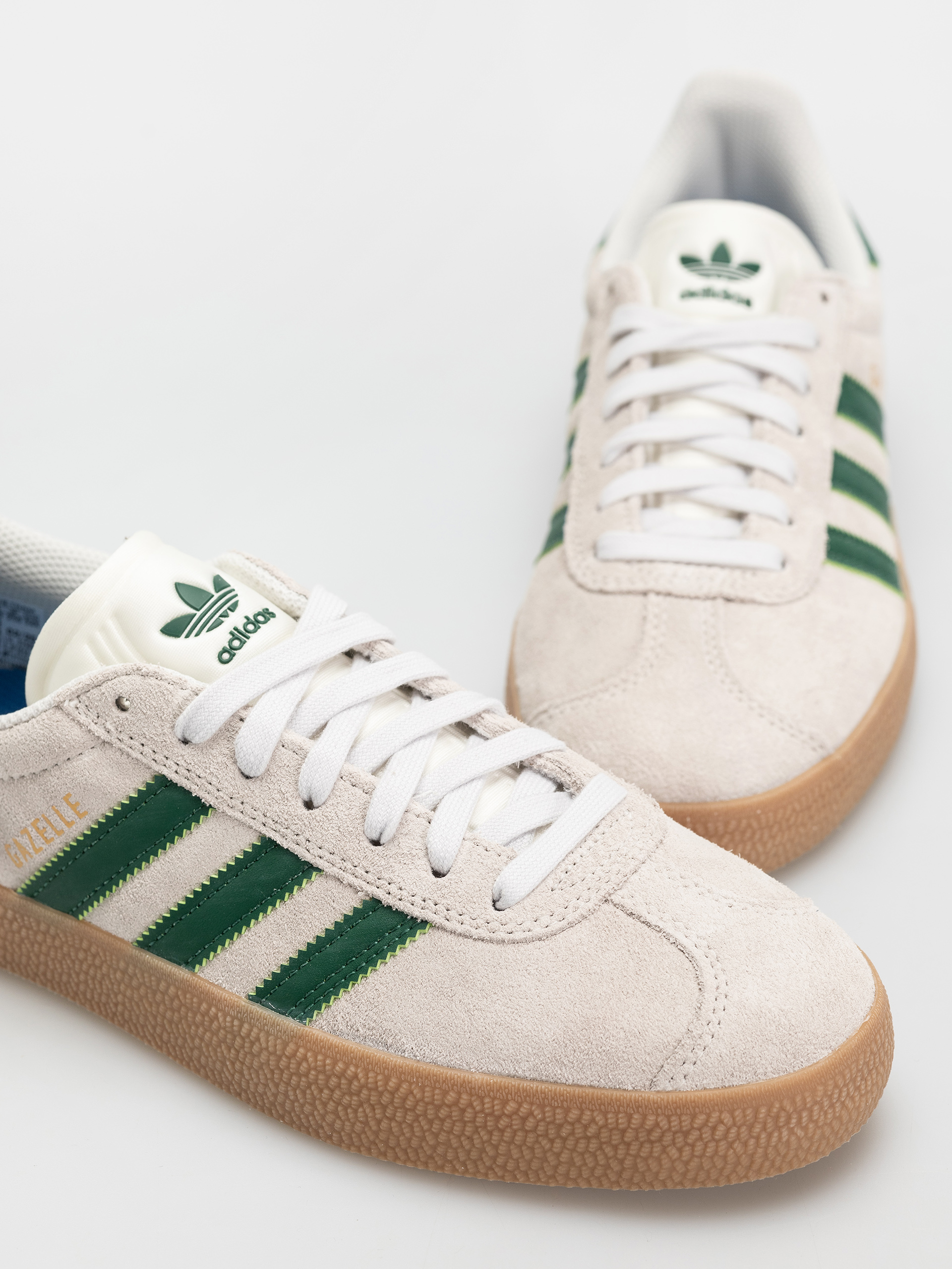 adidas Gazelle ADV Cipők (crywht/crywht/gum4)