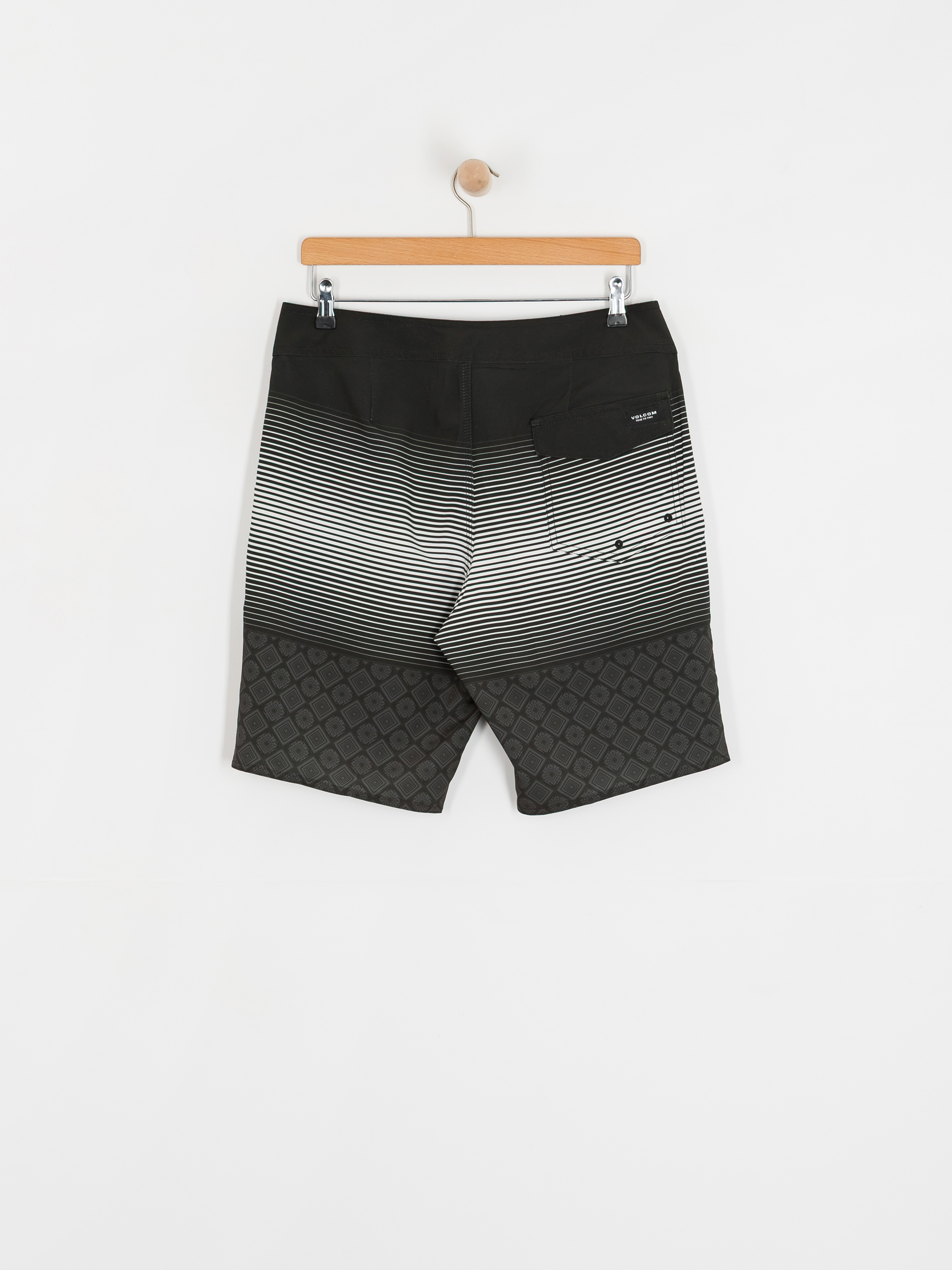 Volcom Lido Stripe Mod 20 Boardshort (black)