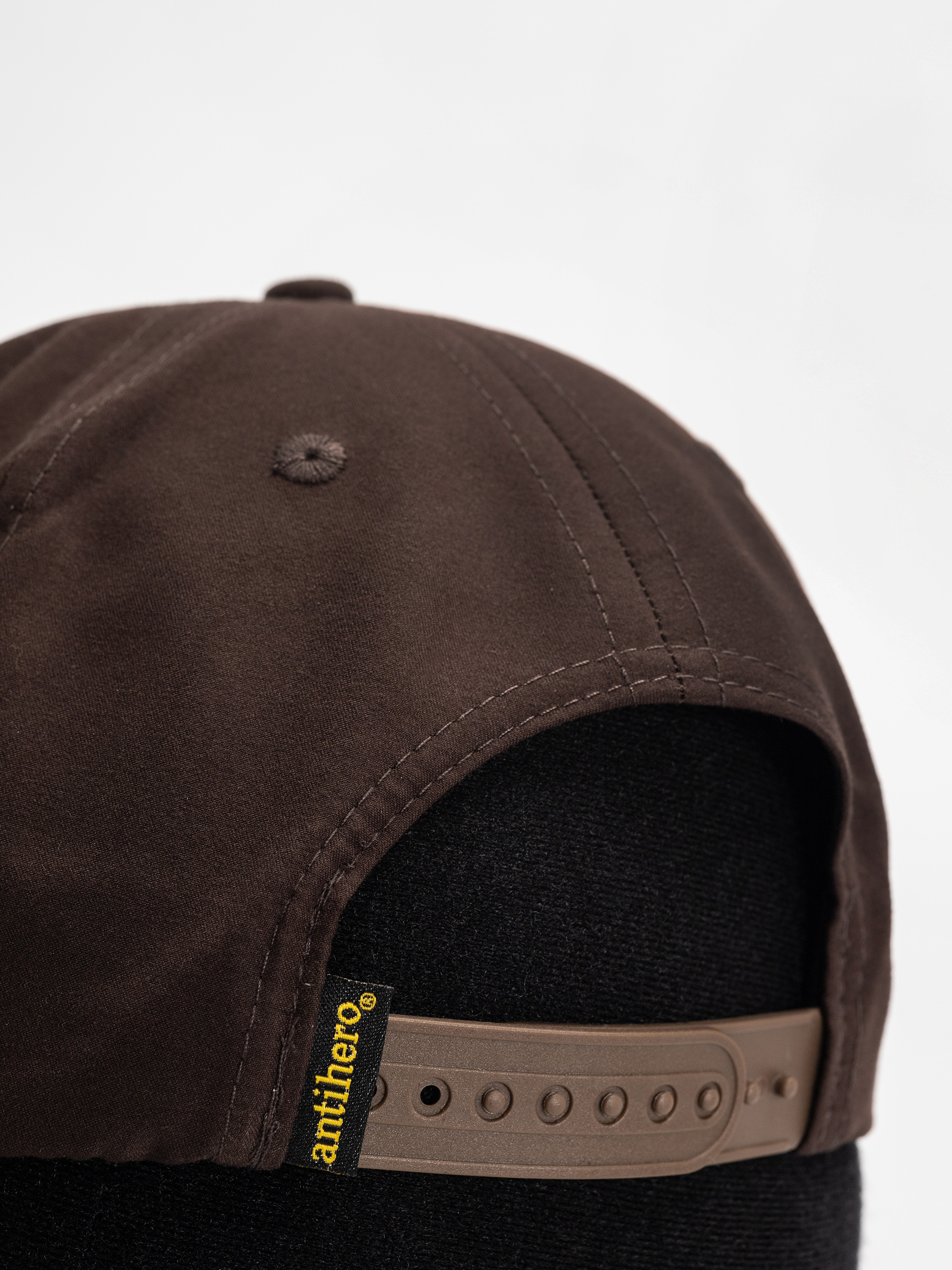 Antihero Lil Pigeon Baseball sapka (dark brown/yellow)