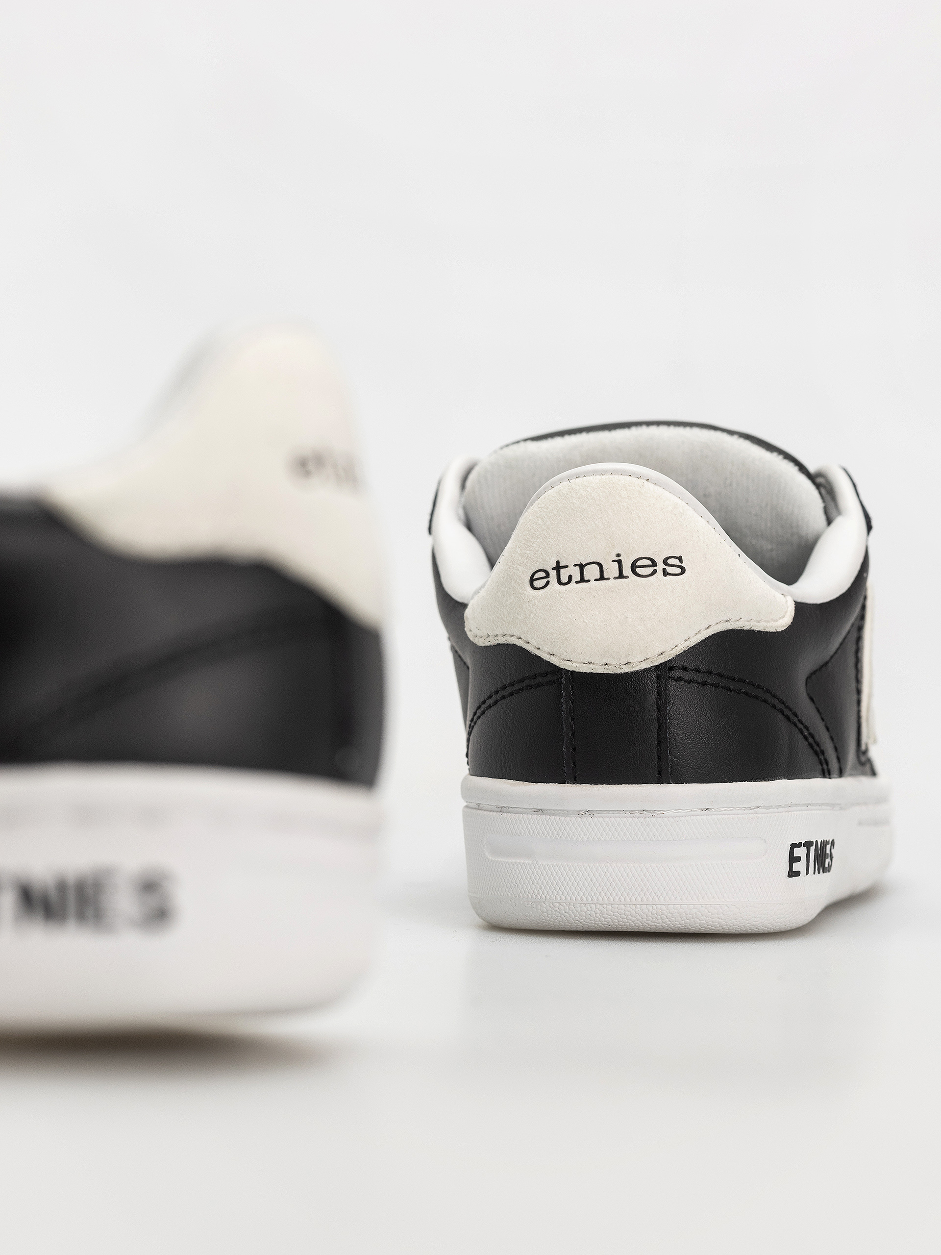 Etnies Locut Cipők (black/white/white)