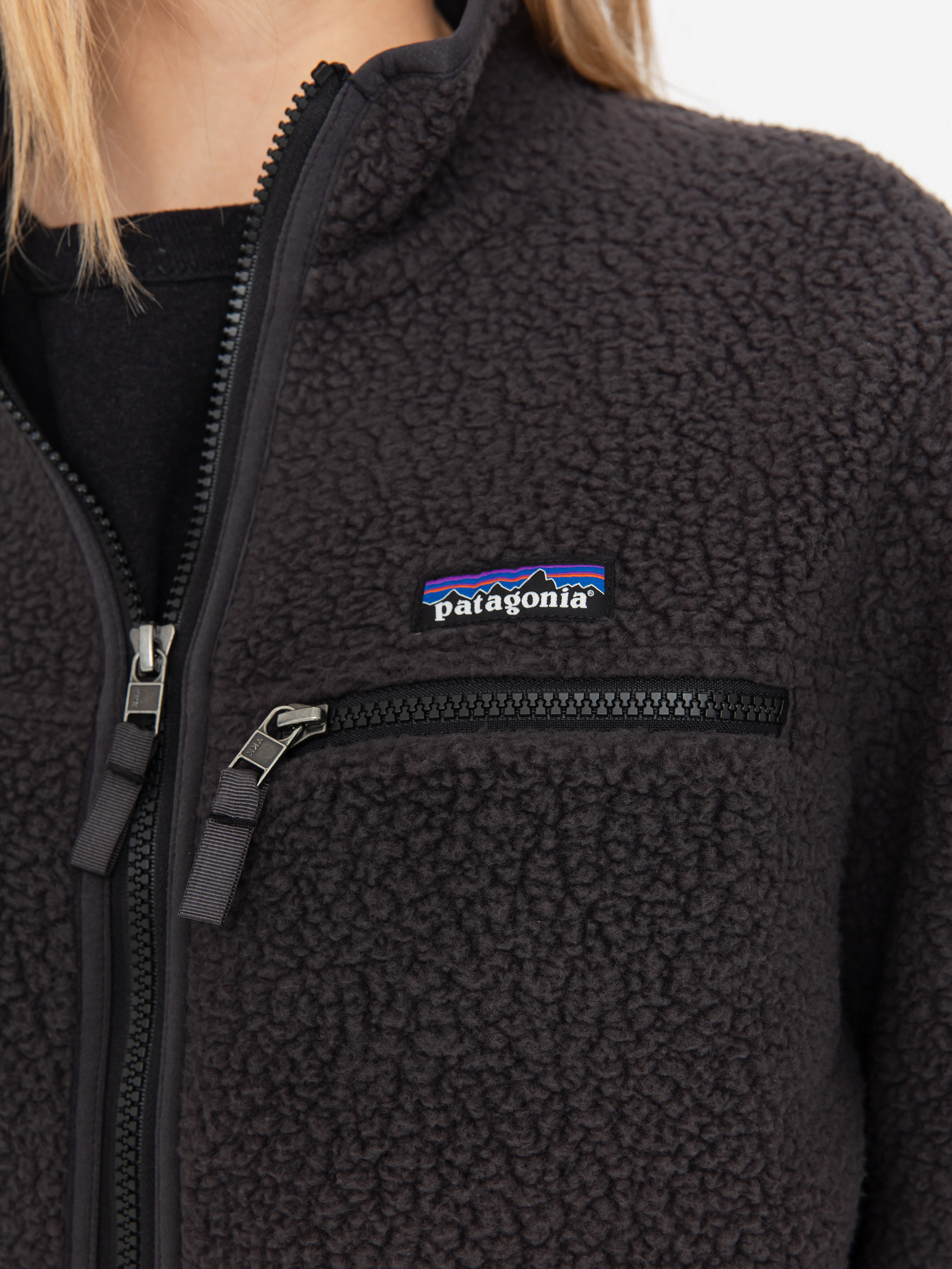 Dzseki Patagonia Retro Pile Wmn (ink black)