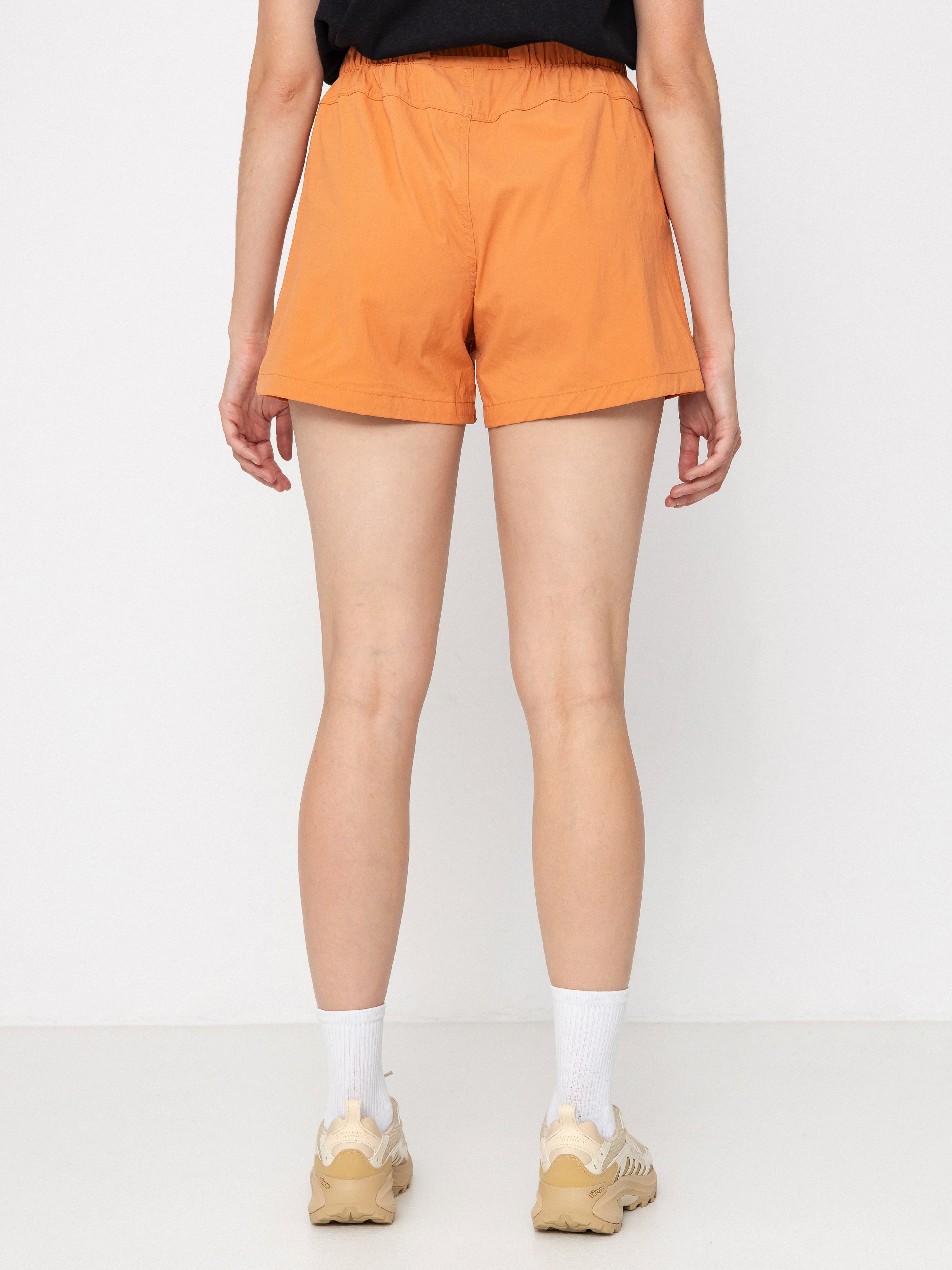 Rövidnadrág Patagonia Outdoor Everyday Wmn (rock melon)