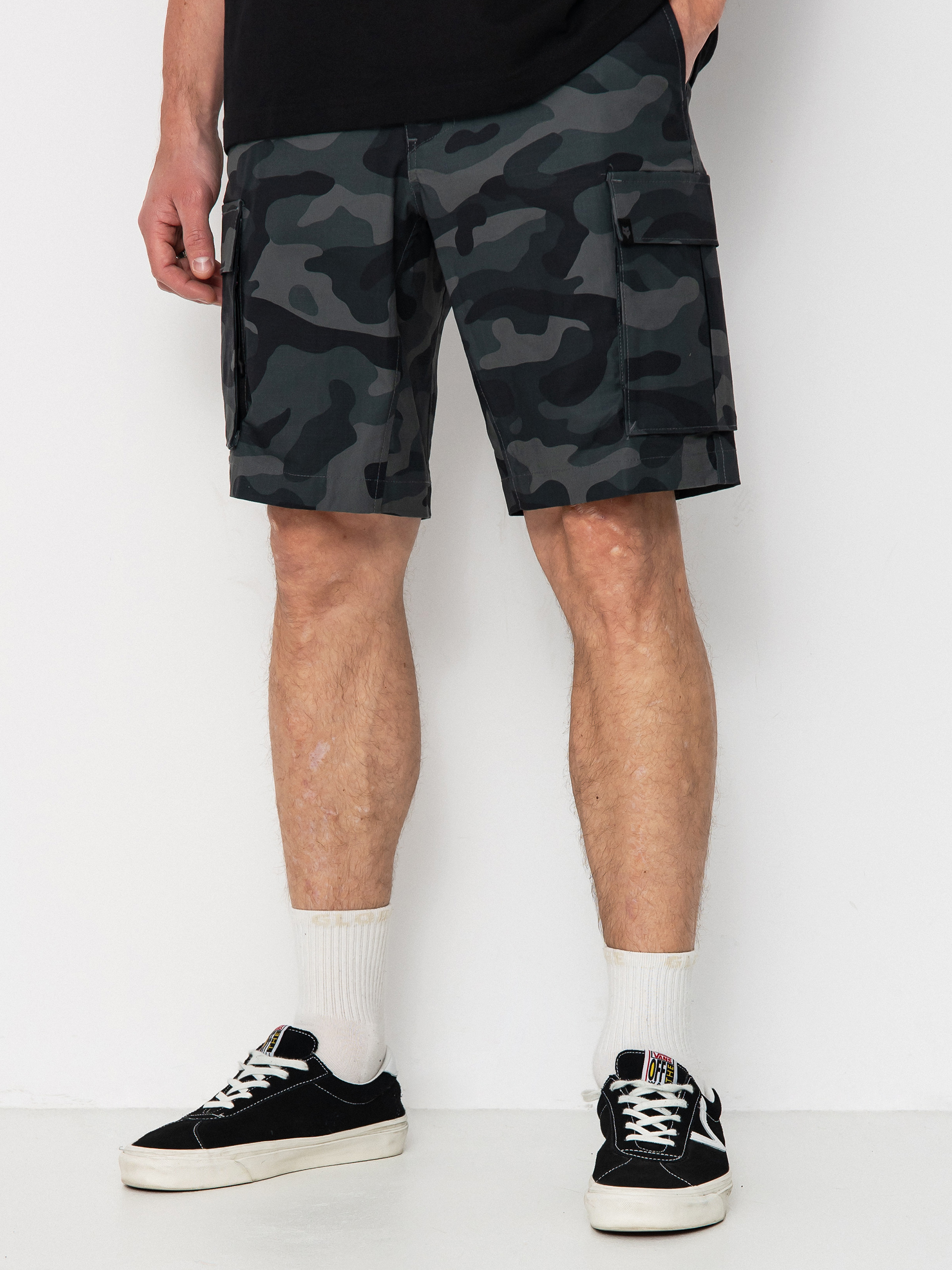 Fox Slambozo Camo 3.0 Rövidnadrág (black camo)
