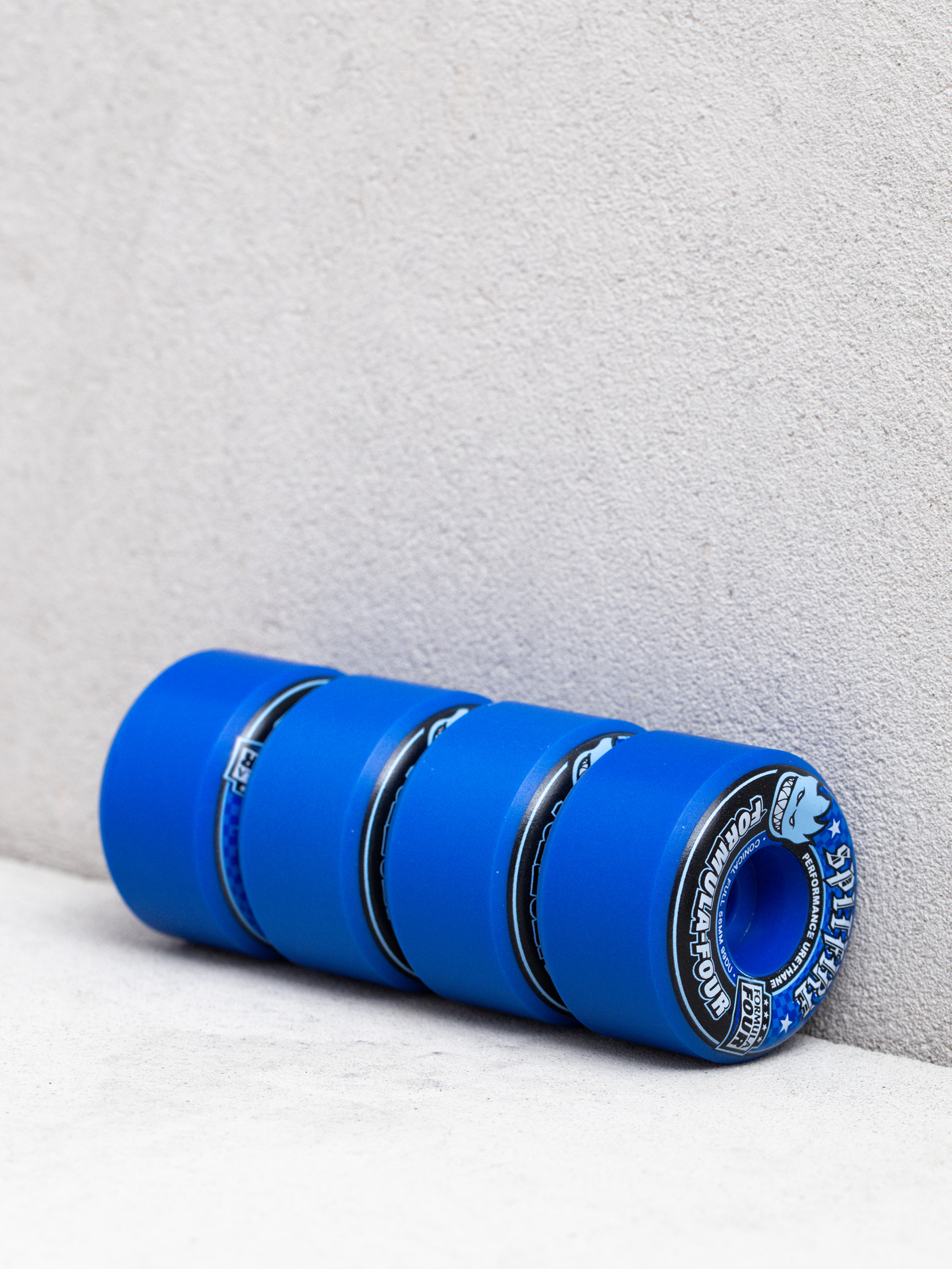 Spitfire F4 99D Conical Full Gördeszka kerék (blue)