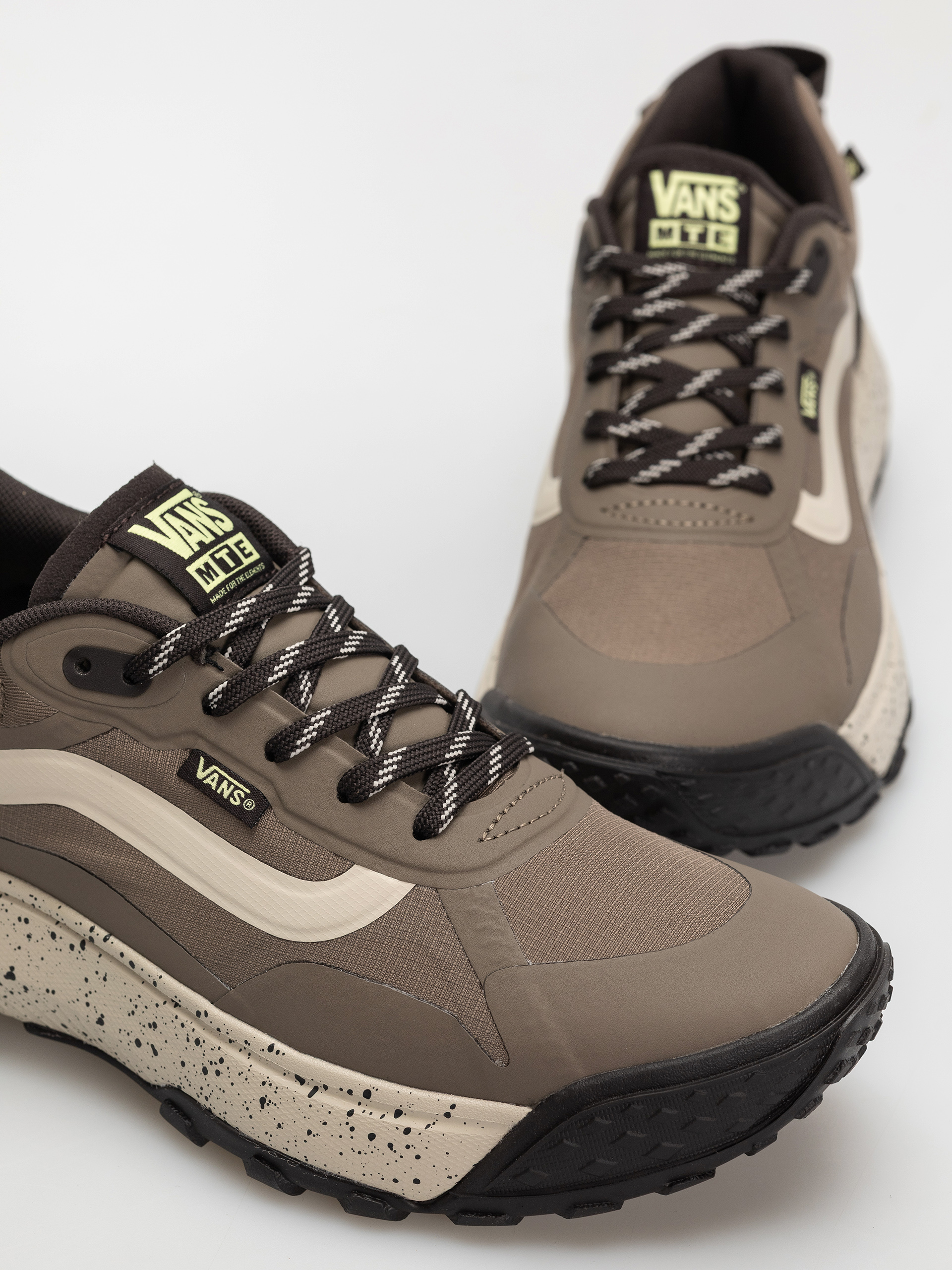 Vans Mte Crosspath Cipők (brown/black)