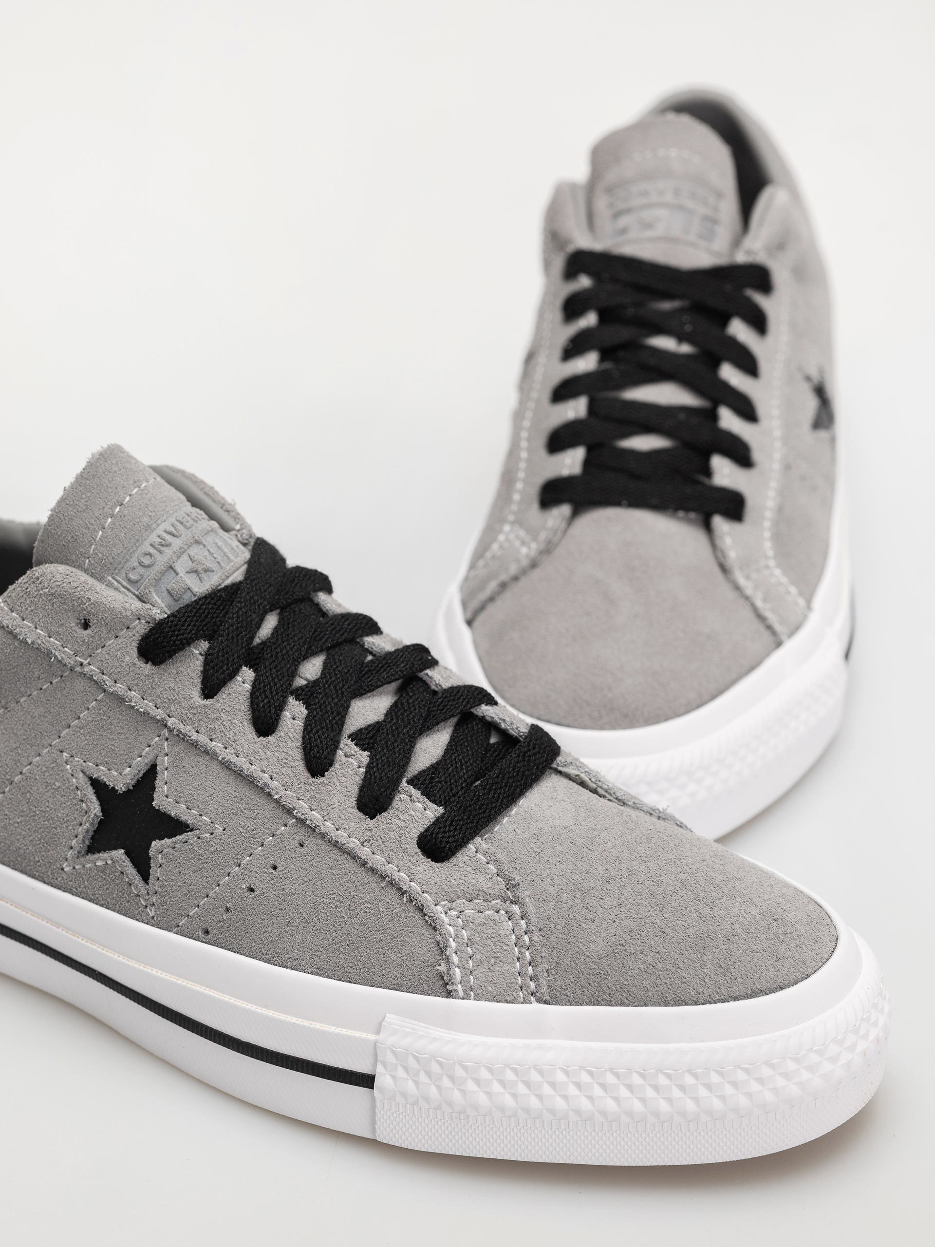 Converse One Star Pro Cipők (classic grey/black/white)