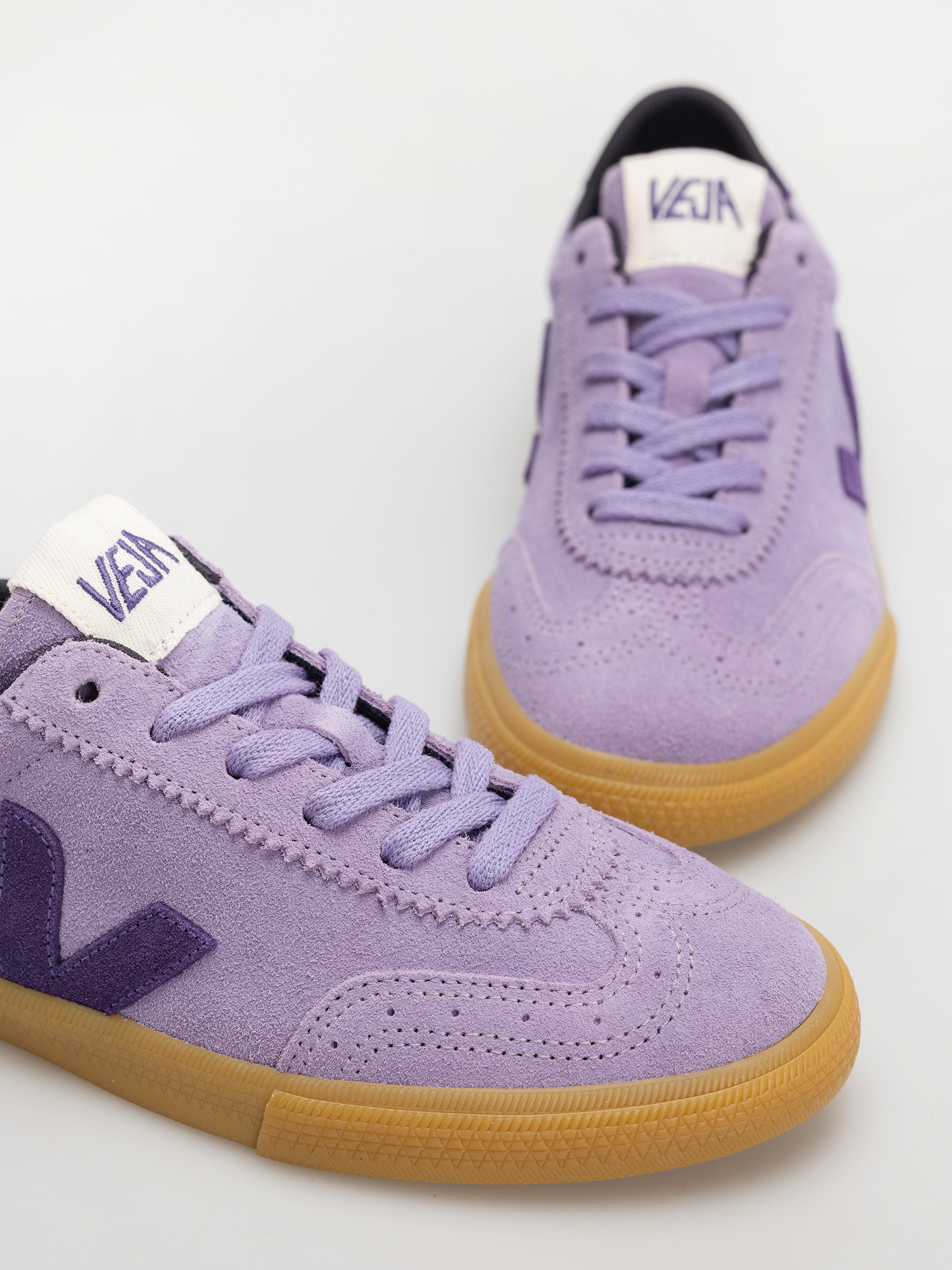 Veja Volley Wmn Cipők (lavande purple)