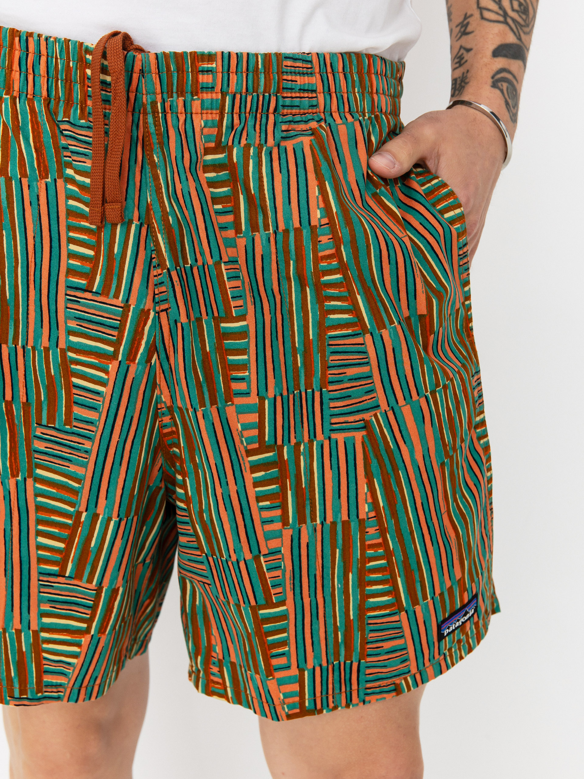 Rövidnadrág Patagonia Funhoggers (quilty fitz/heartleaf green)