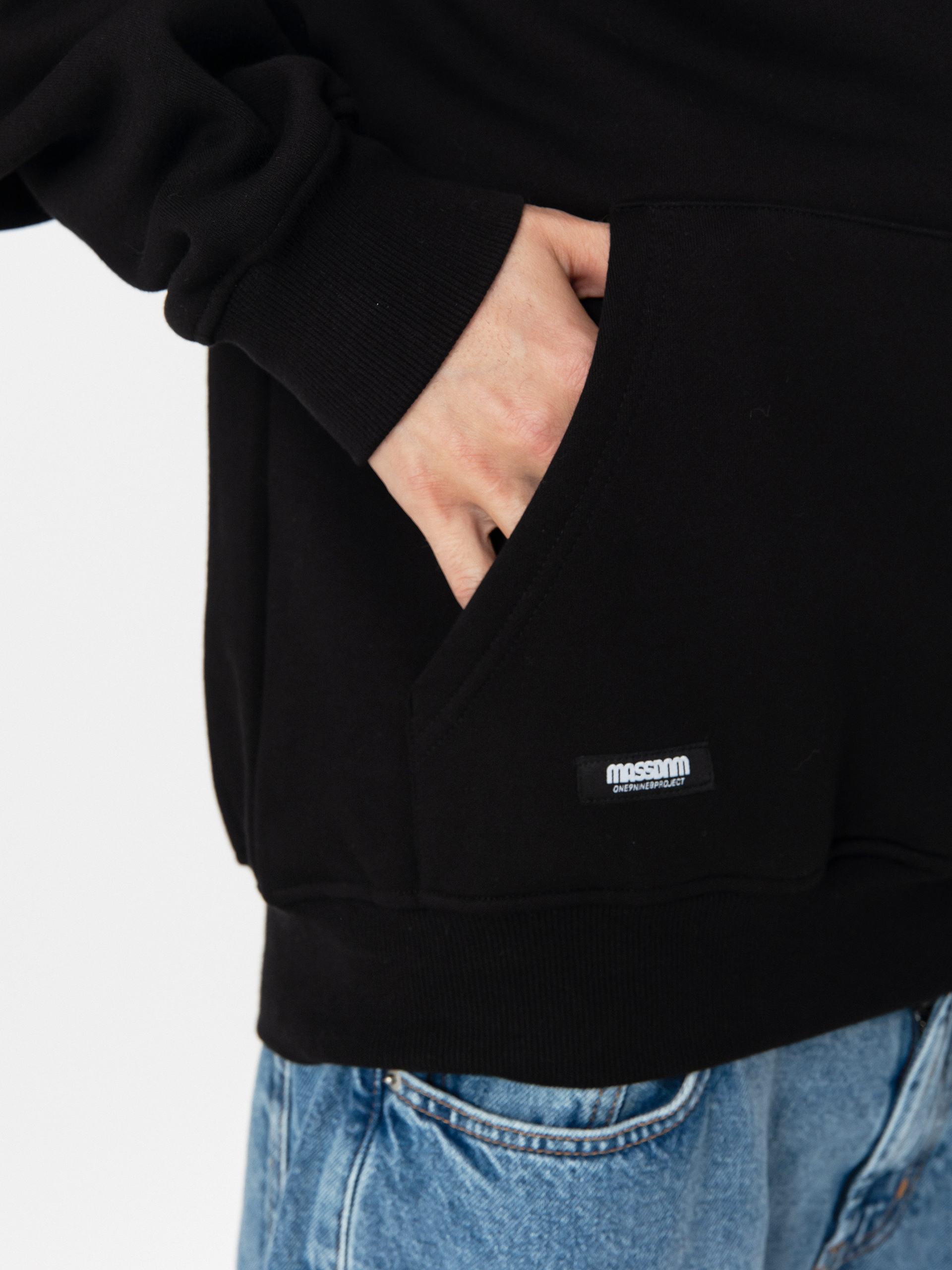 MassDnm Base Back HD Kapucnis pulóver (black)