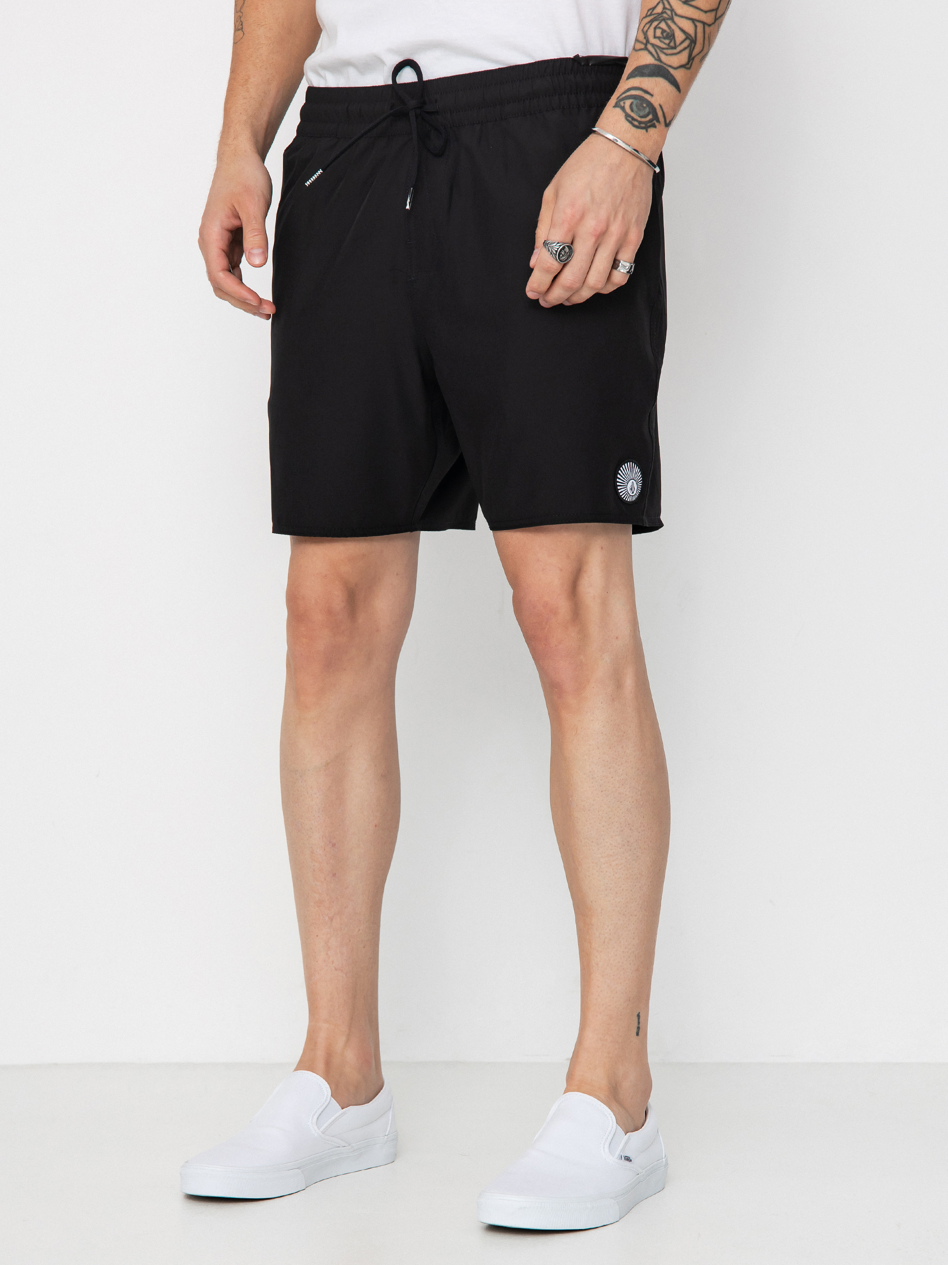 Volcom Lido Solid Trunk 16 Rövidnadrág (black)