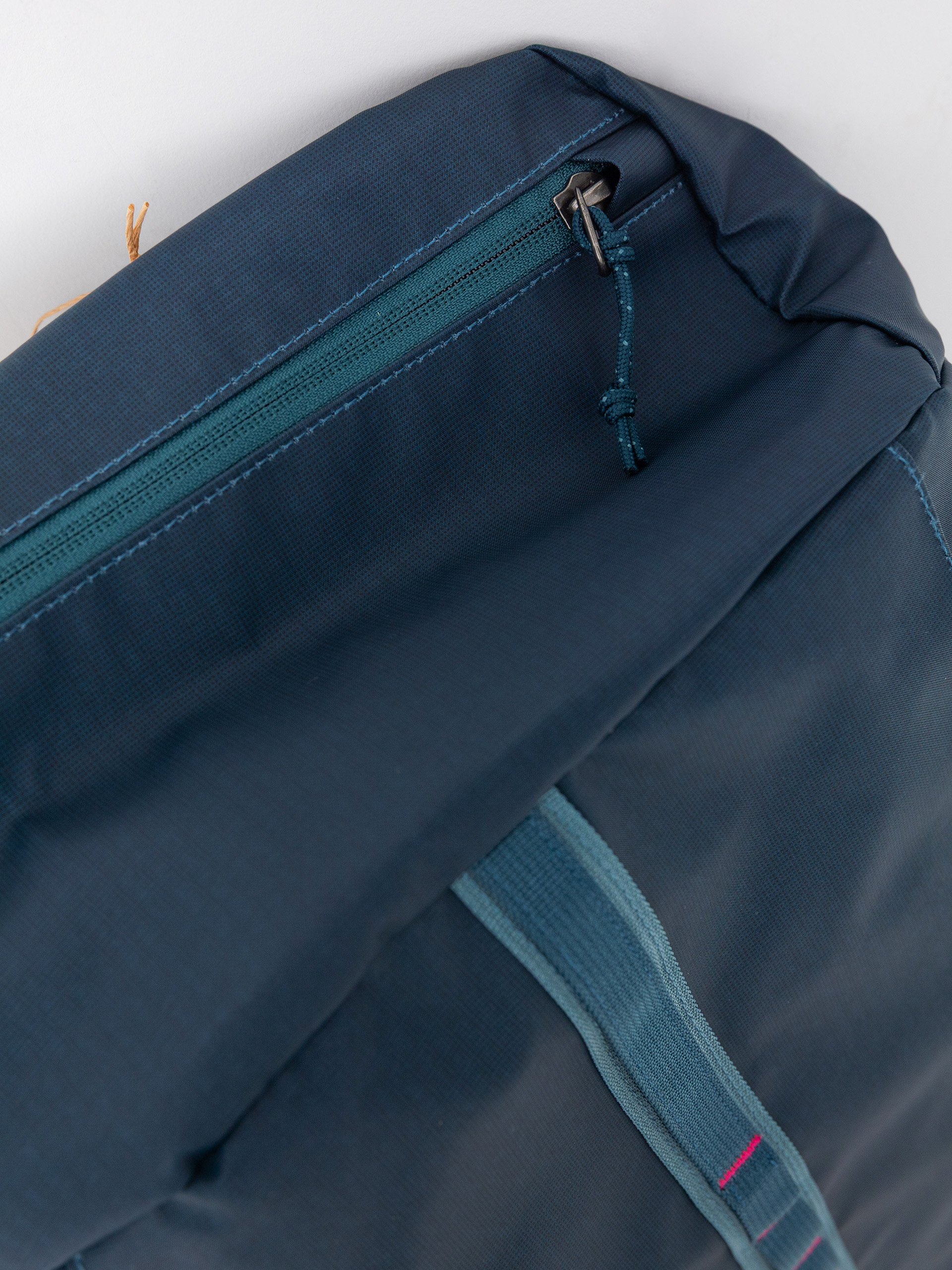 Hátizsák Patagonia Black Hole Pack 25L (tidal teal)