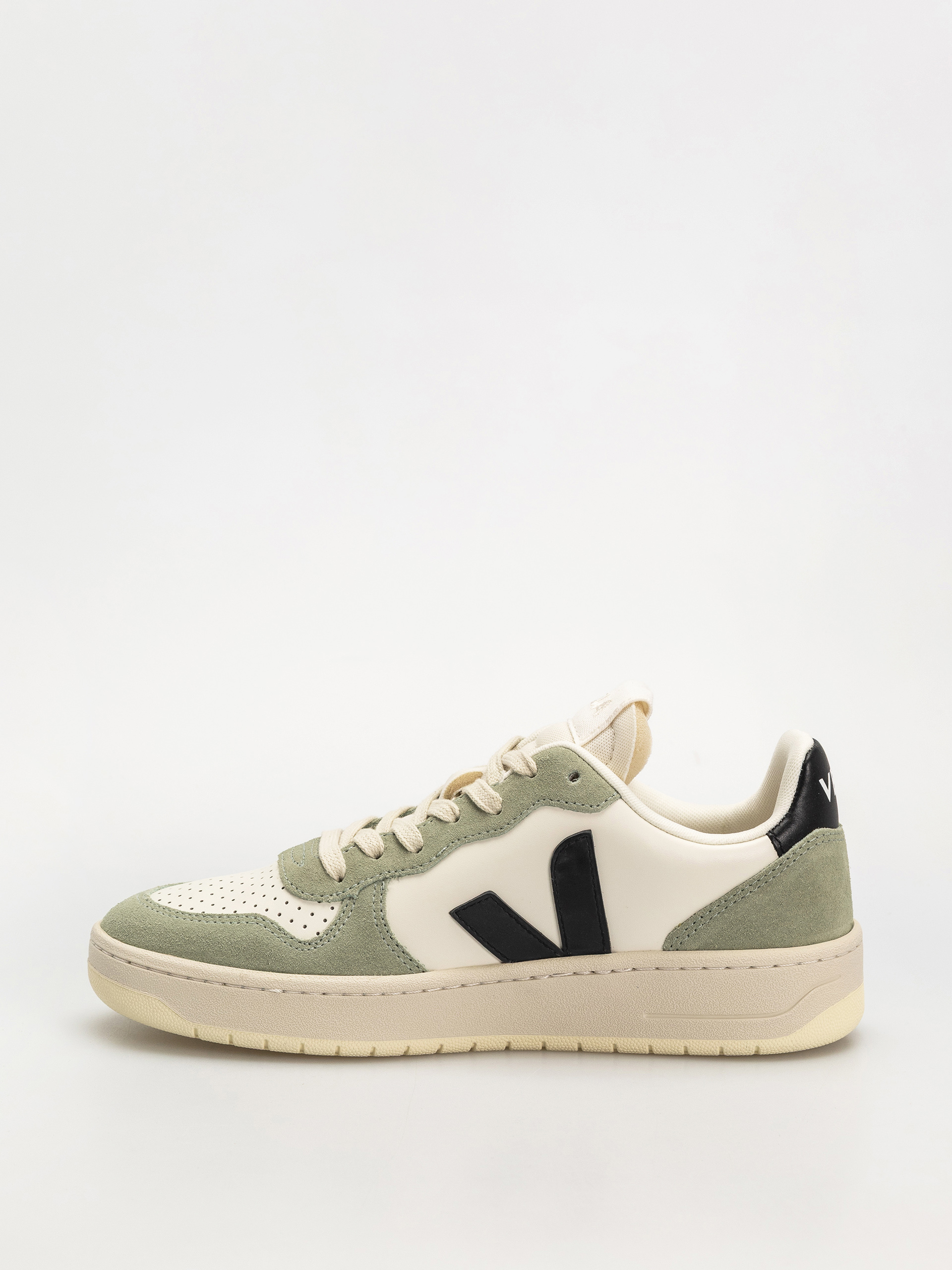 Veja V-10 Cipők Wmn (pure black clay)