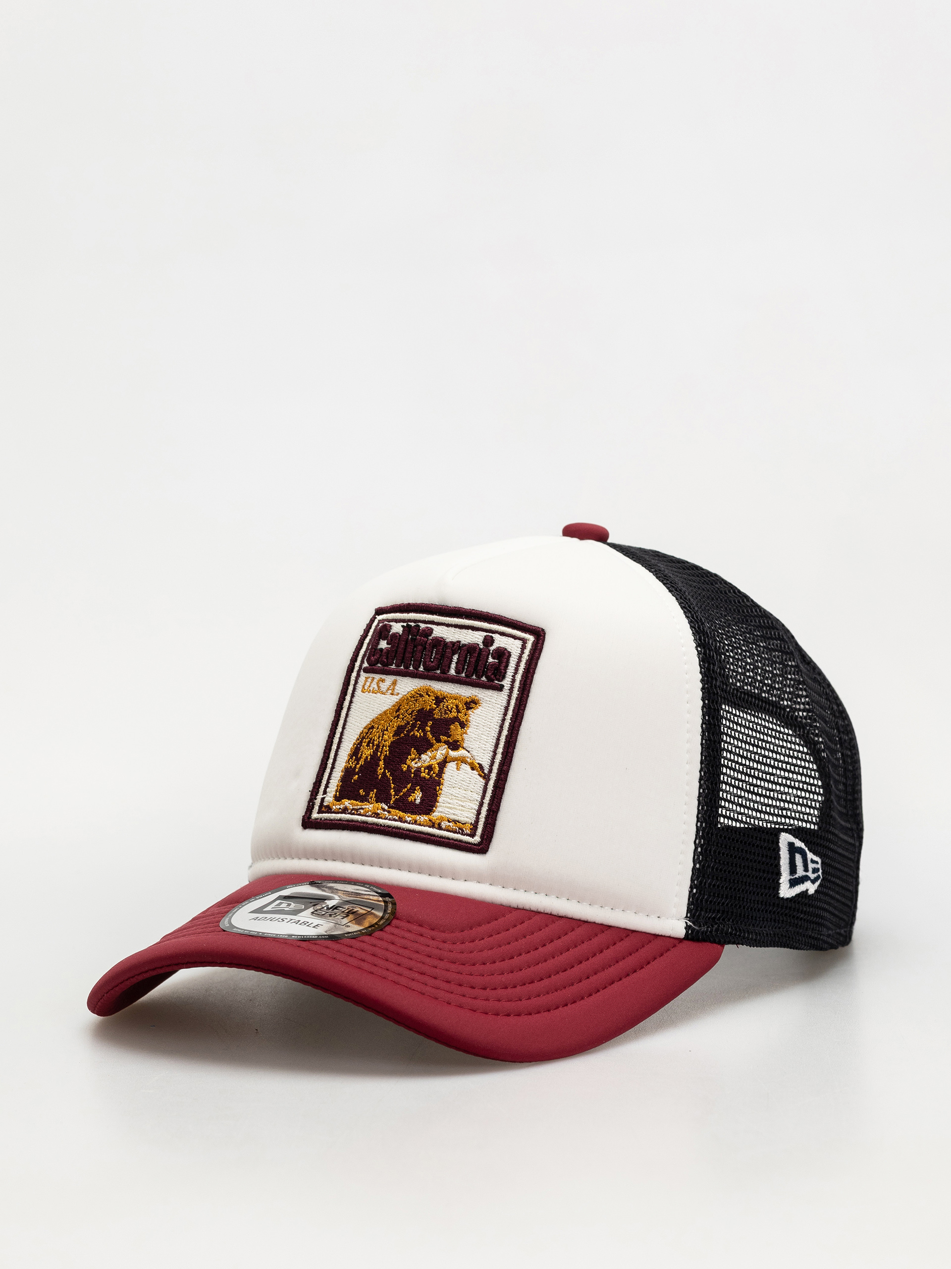 Baseball sapka New Era Graphic Patch Trucker (red/white/black)