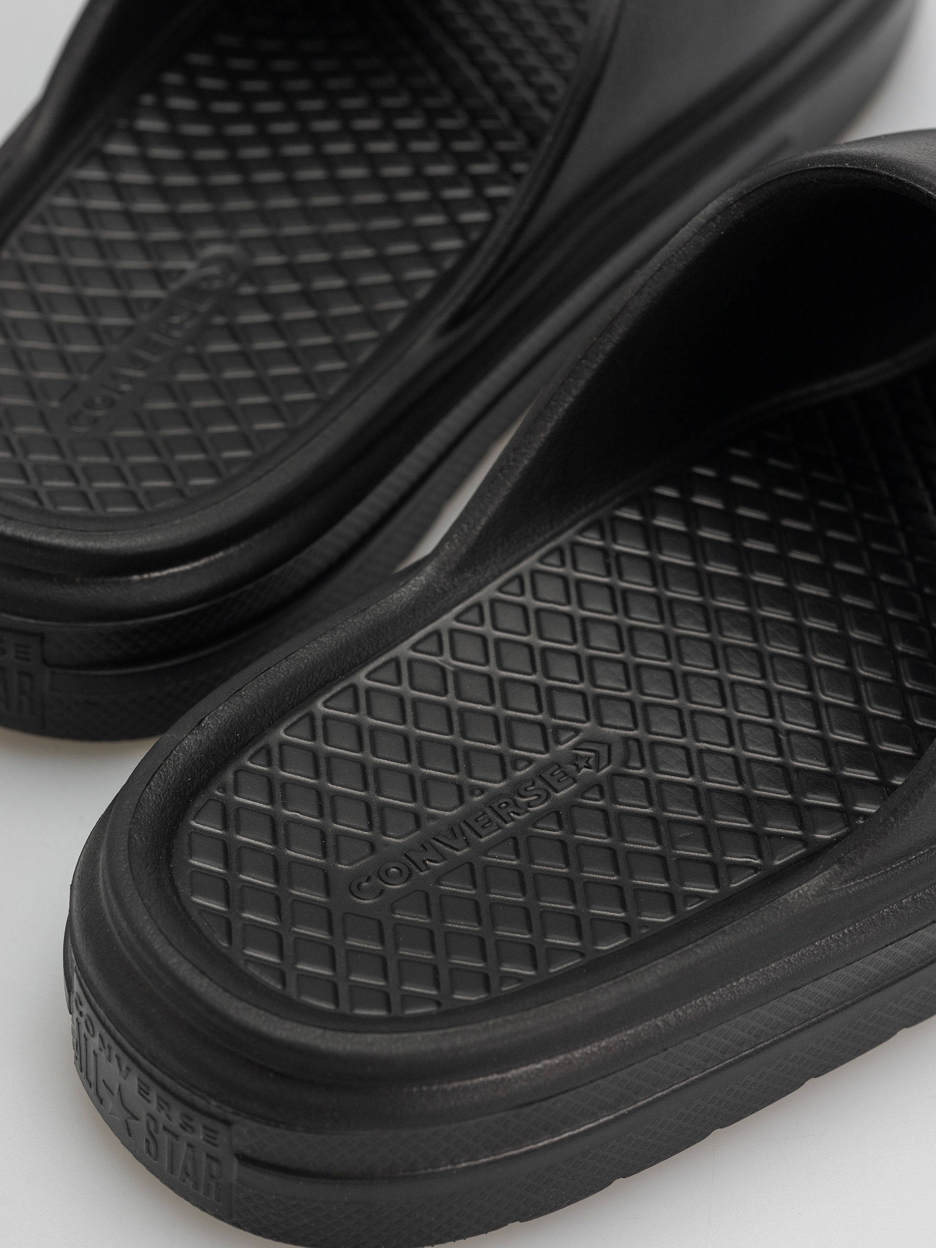 Converse Essential Flip-flop papucsok (black/black/black)