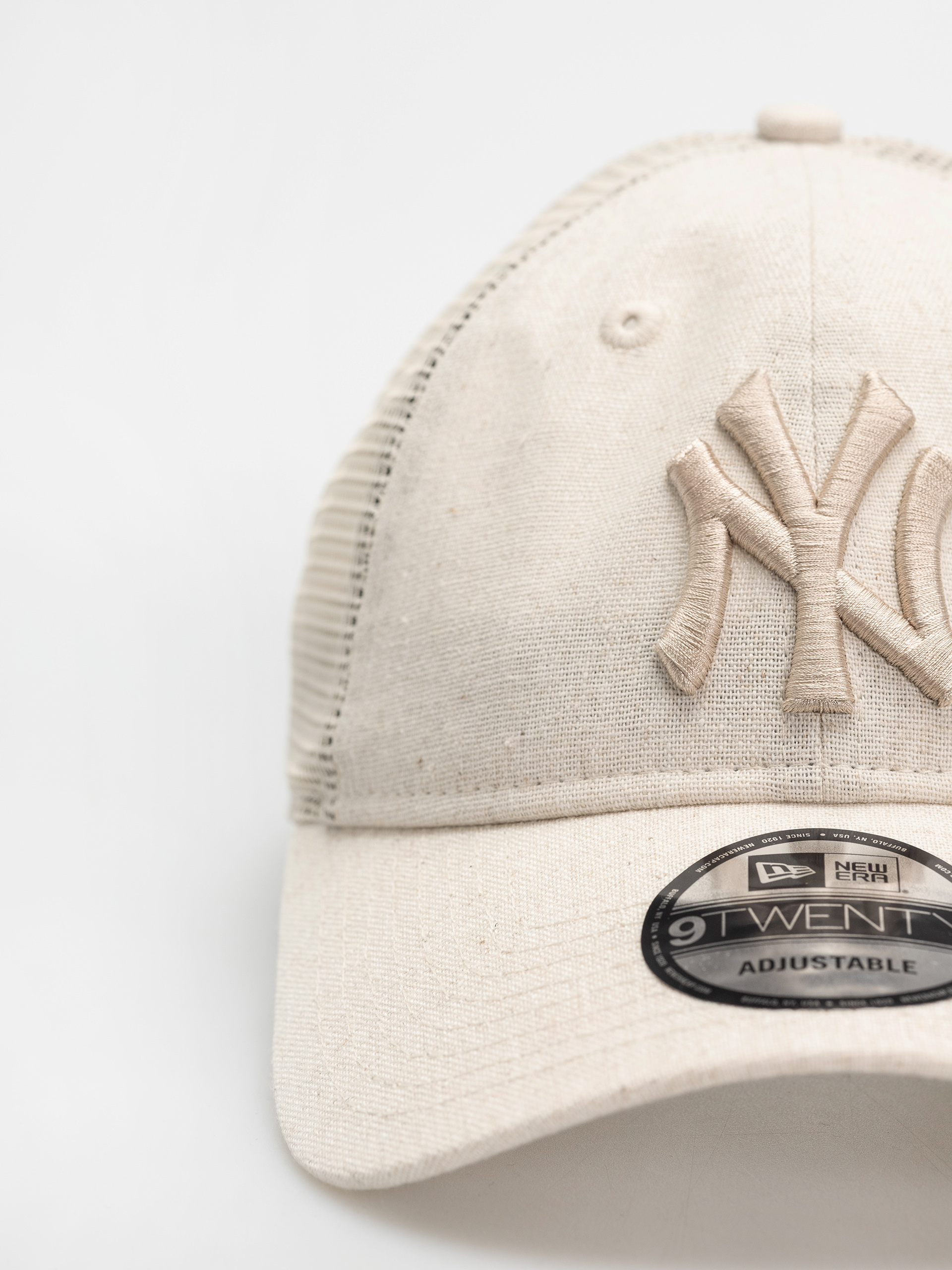 Baseball sapka New Era Linen 9Twenty Trucker New York Yankees (stone)