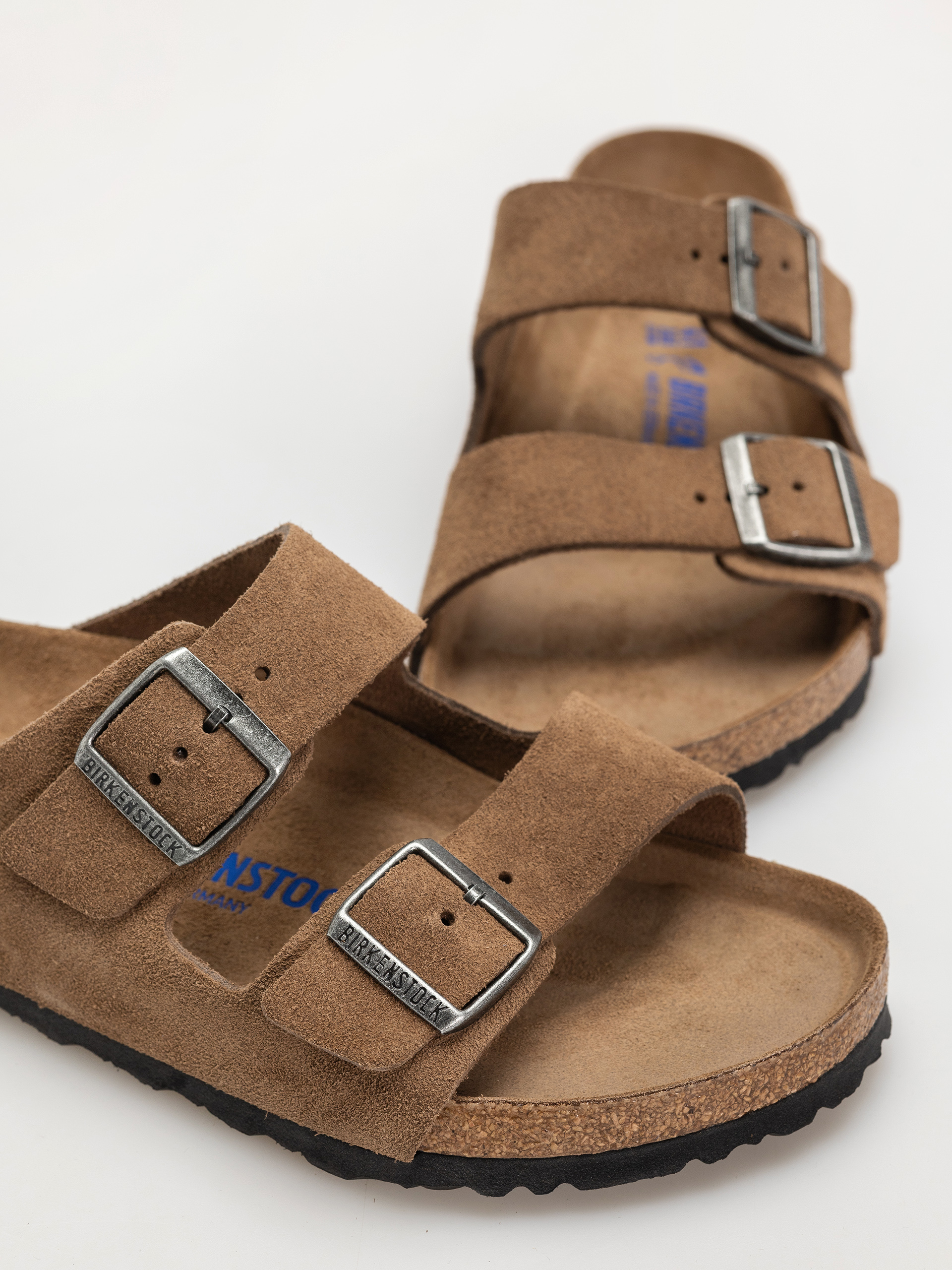 Birkenstock Arizona Suede Leather Regular Flip-flop papucsok (dark tea)