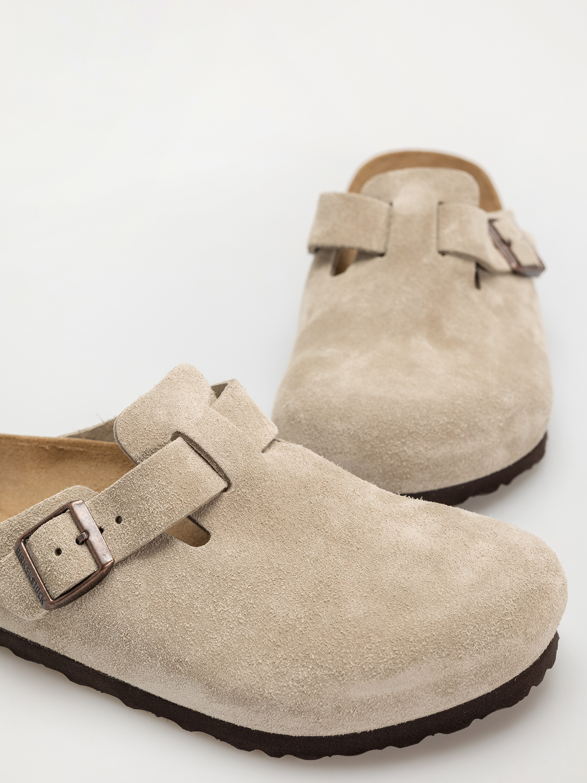Flip-flop papucsok Birkenstock Boston Suede Leather Regular (taupe)