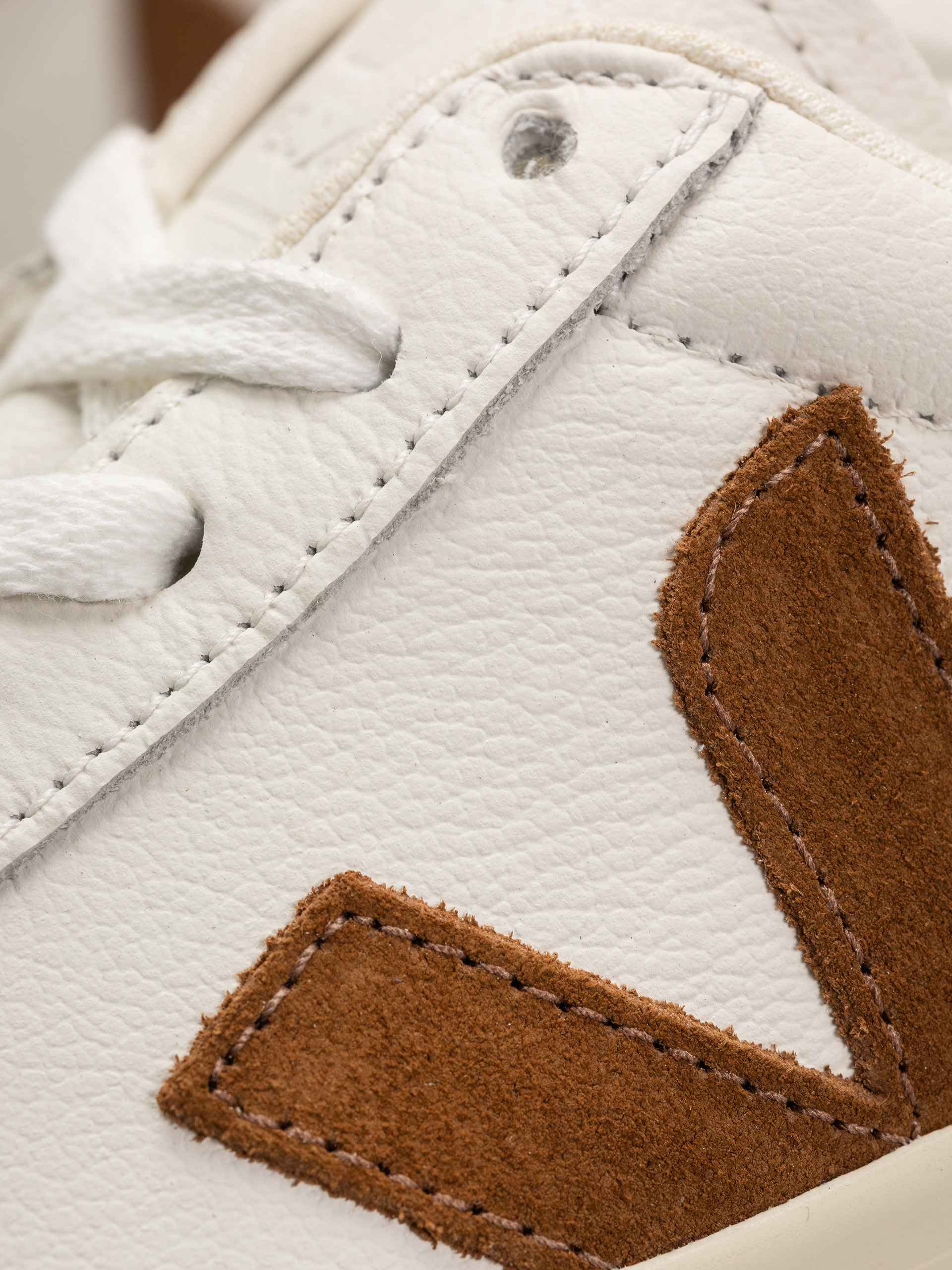 Veja Campo Wmn Cipők (white cognac)