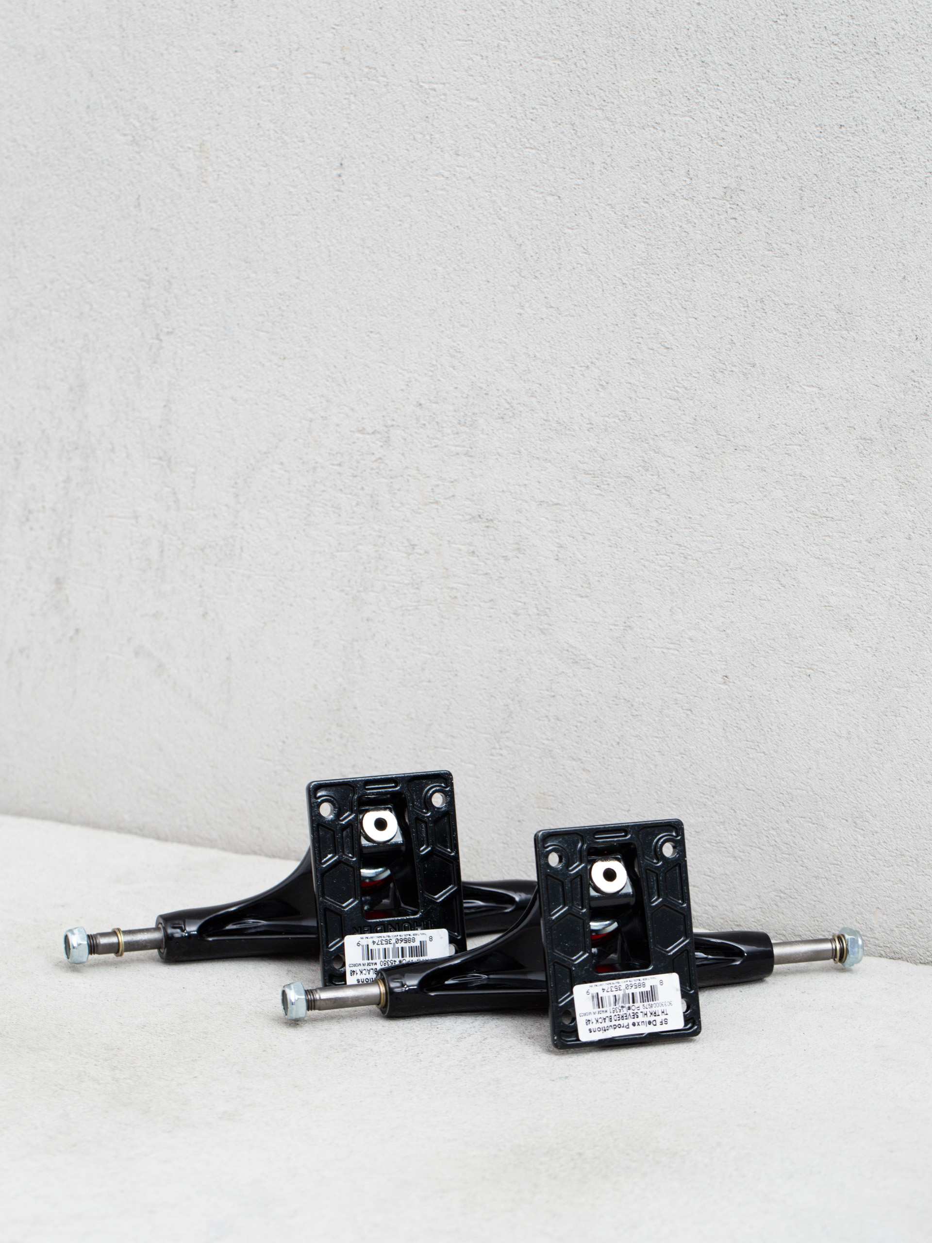 Thunder Hollow Lights Severed Gördeszka felfüggesztés (black)