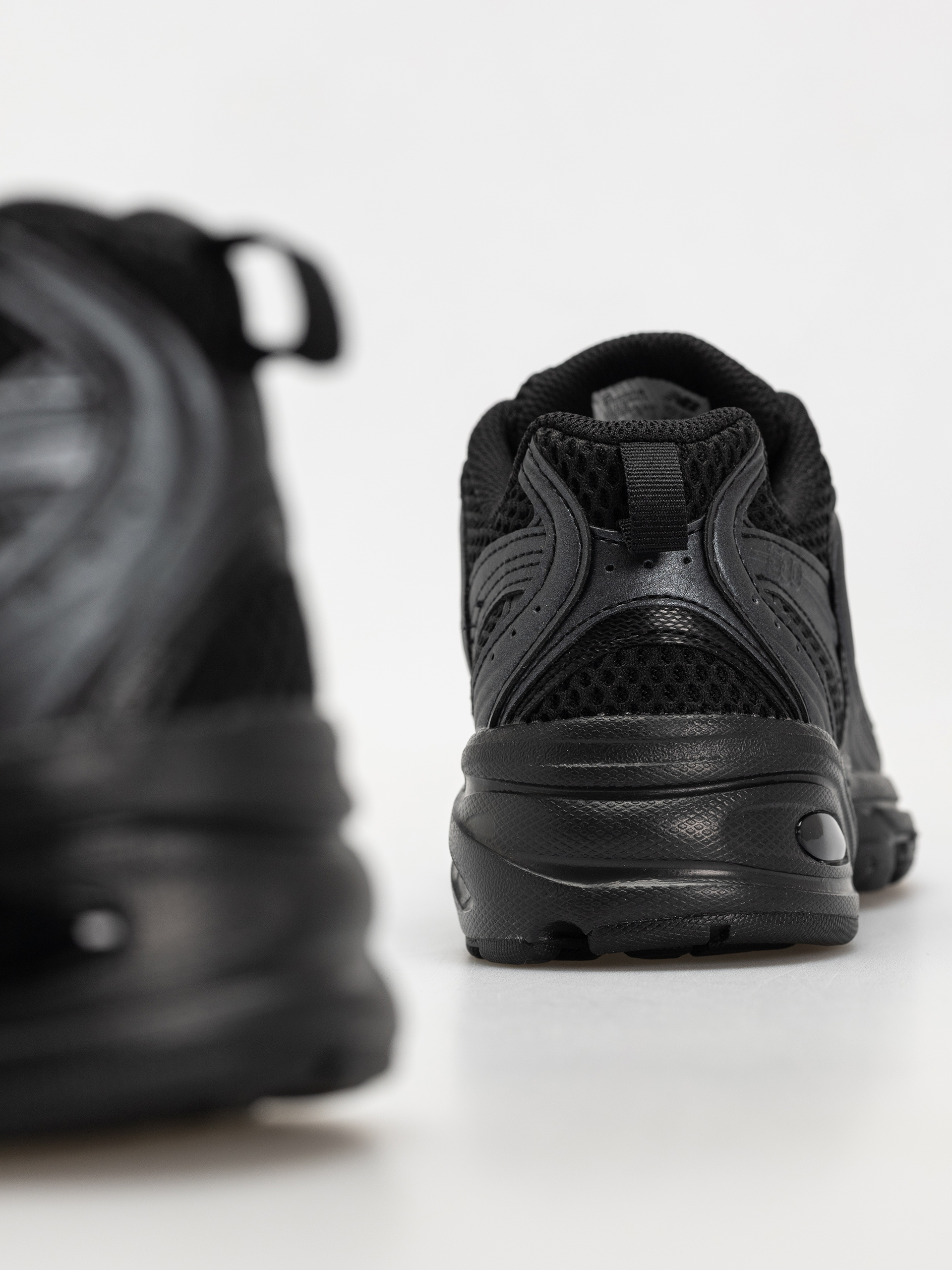 New Balance 530 Cipők (black)