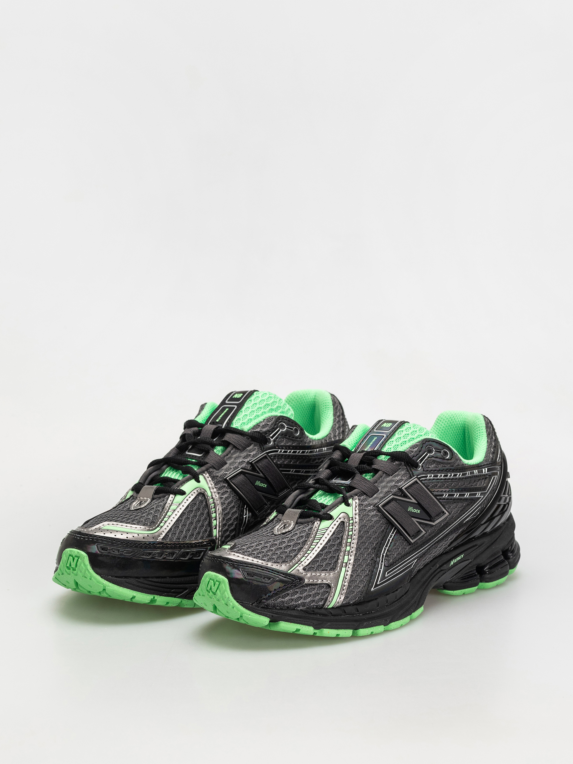 Cipők New Balance 1906 (dark silver metallic)