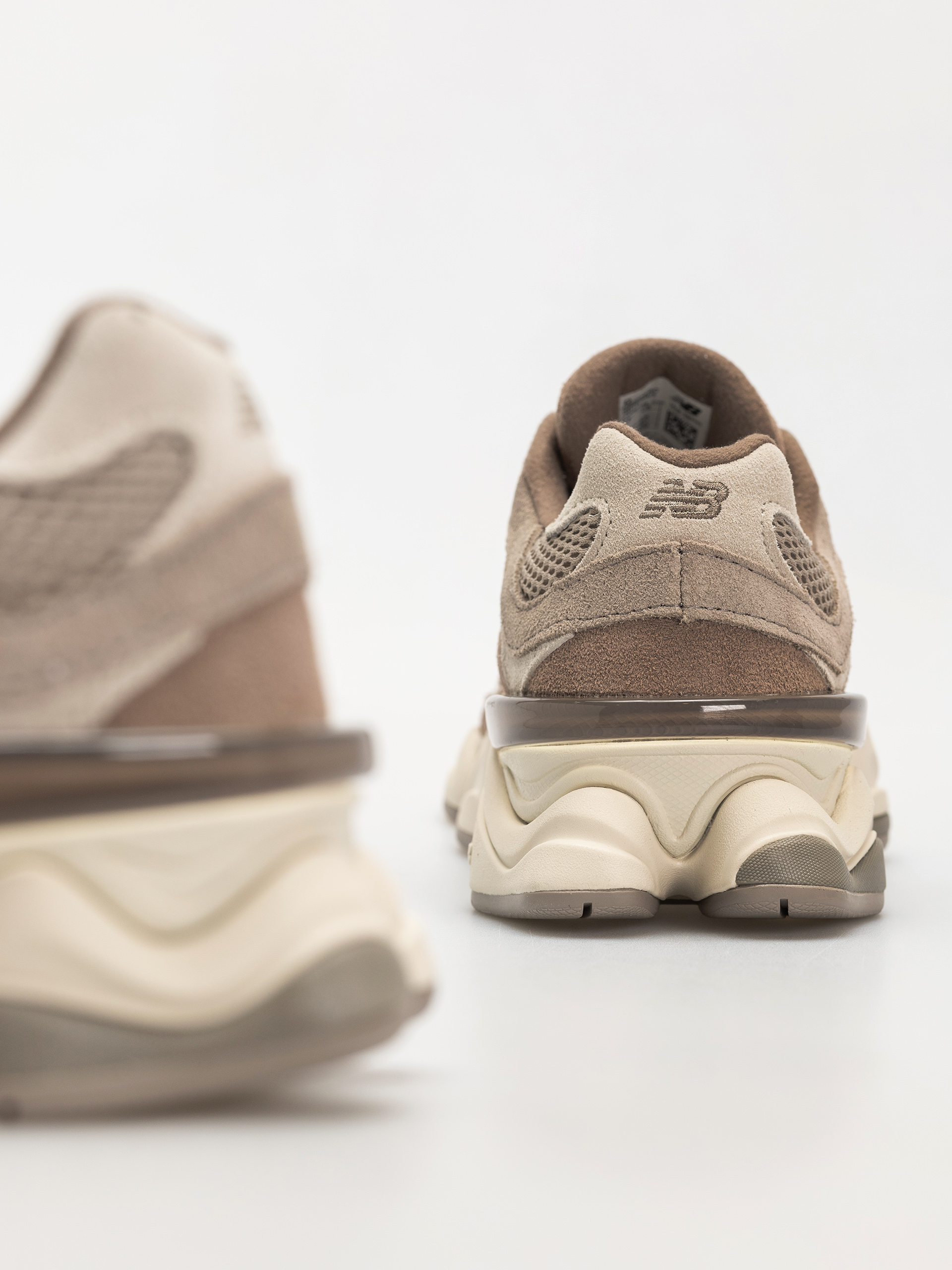 Cipők New Balance 9060 (mushroom)