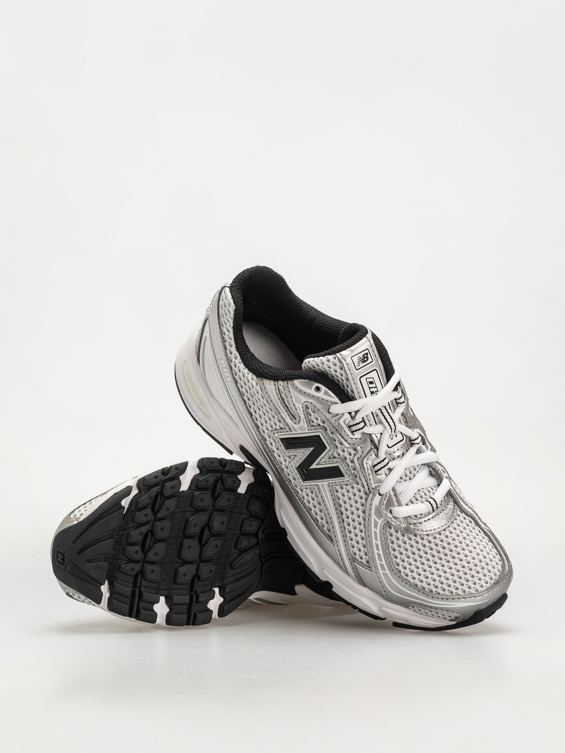 Cipők New Balance 740 JR (silver metallic)