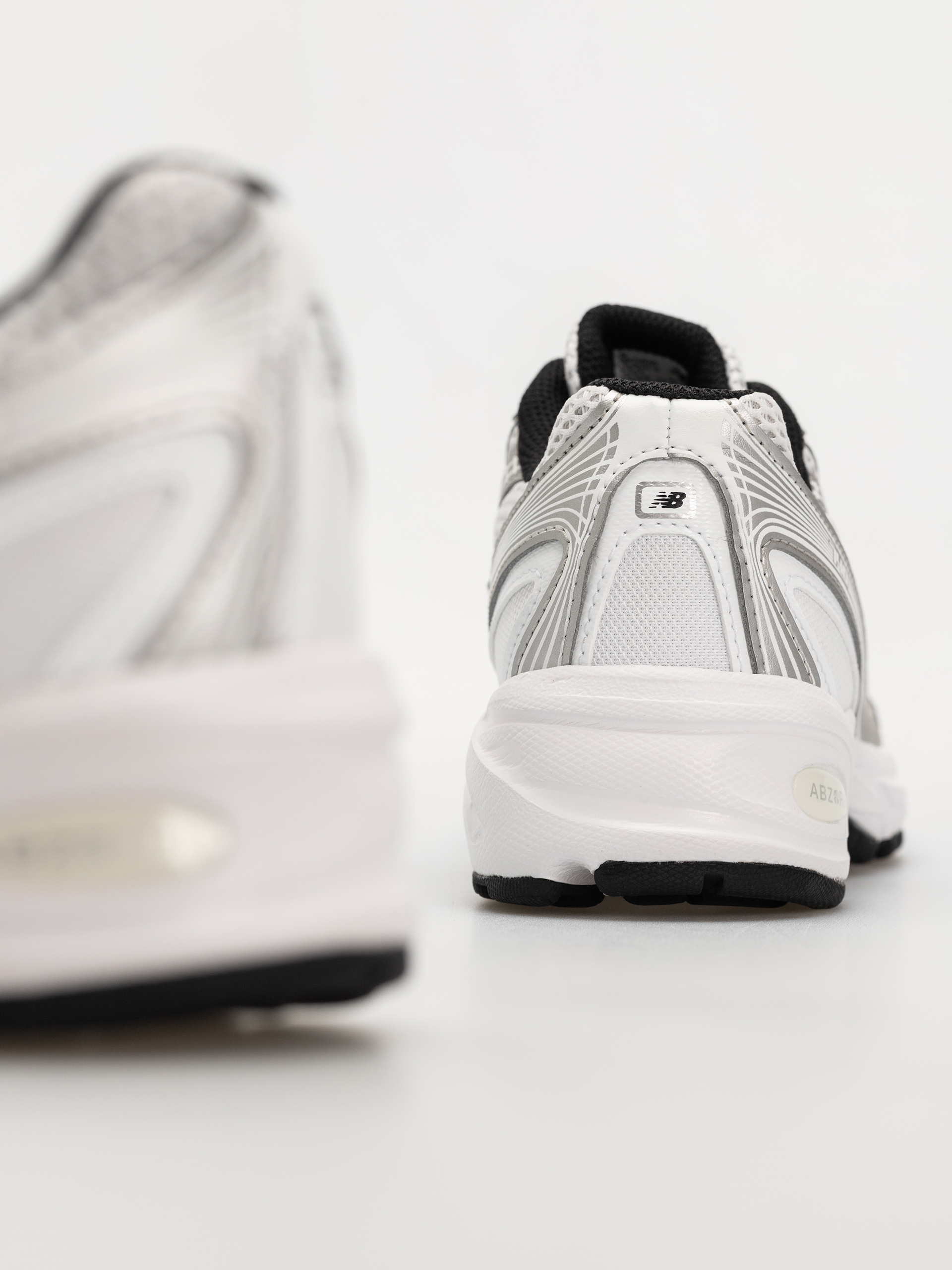 Cipők New Balance 740 JR (silver metallic)