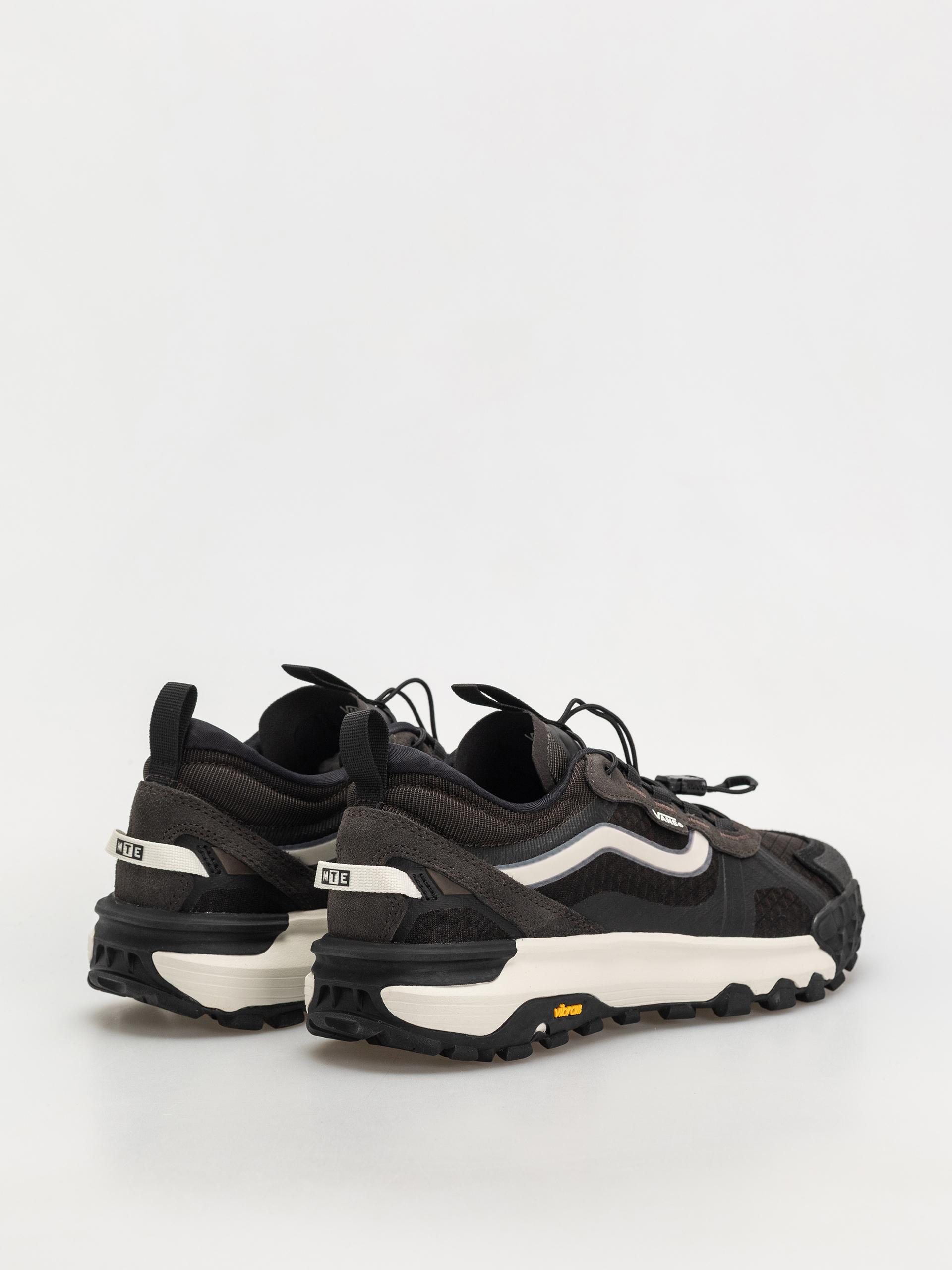 Vans Mte Crosspath Xc Cipők (washed black)