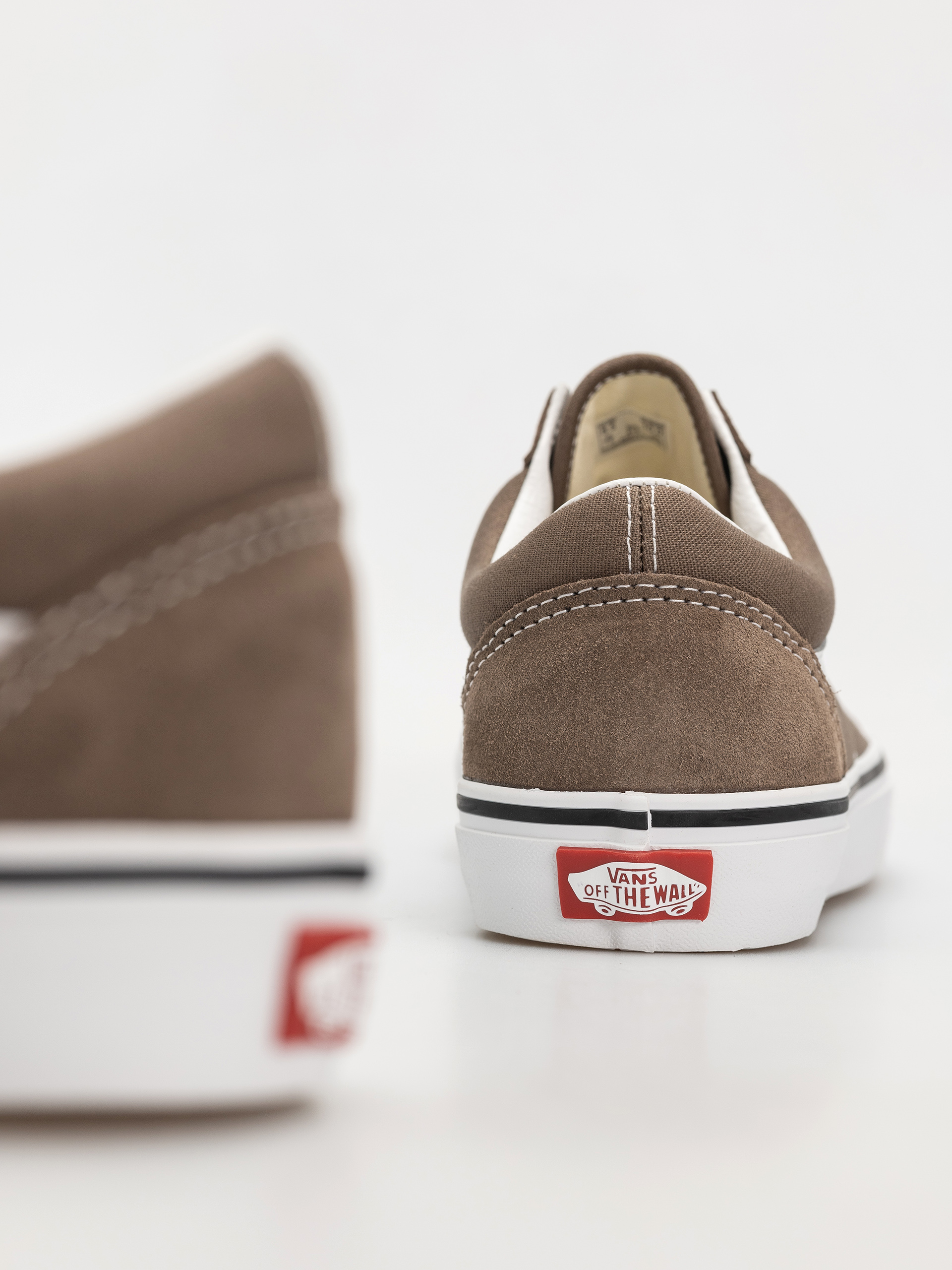 Vans Old Skool Cipők (color theory walnut)