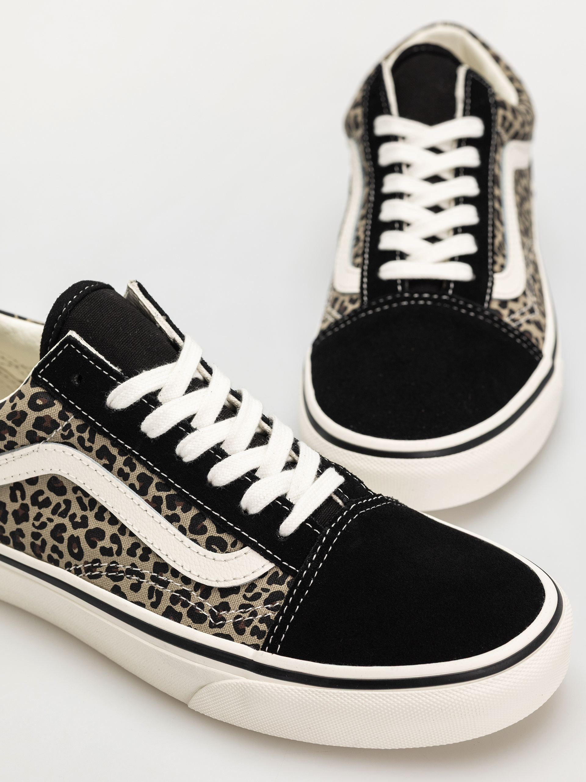Vans Old Skool Cipők (black/leopard)
