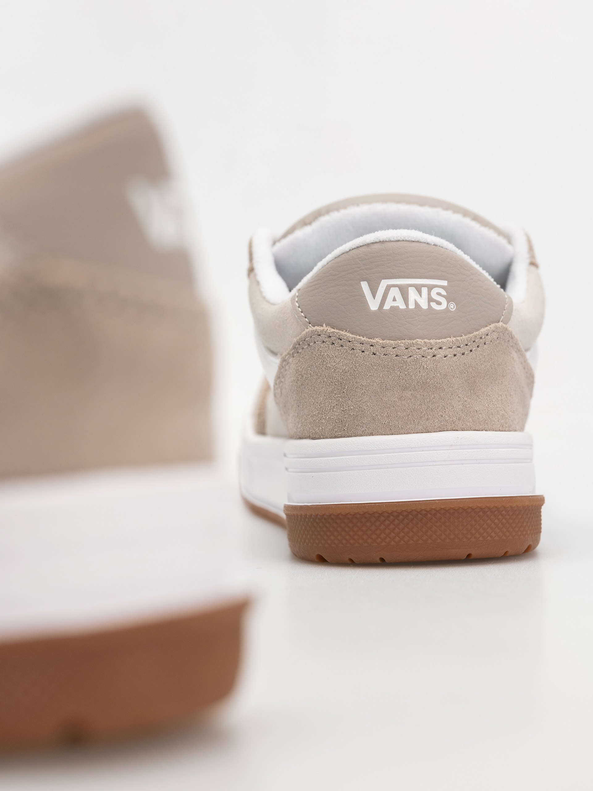 Vans Hylane Cipők (2-tone mushroom)