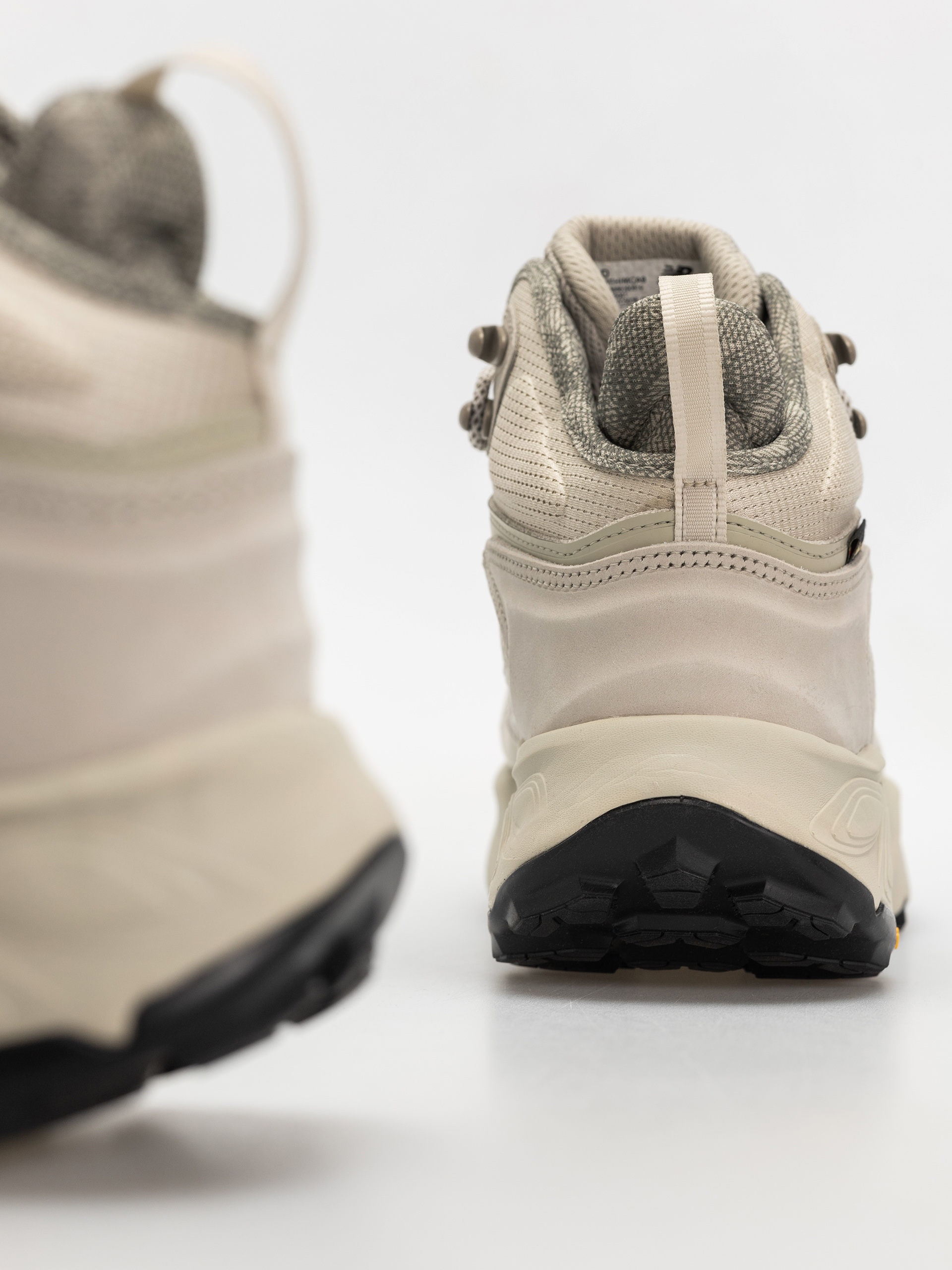 New Balance Fresh Foam X Hierro V9 Hiker Gore-Tex Cipők (shipyard)