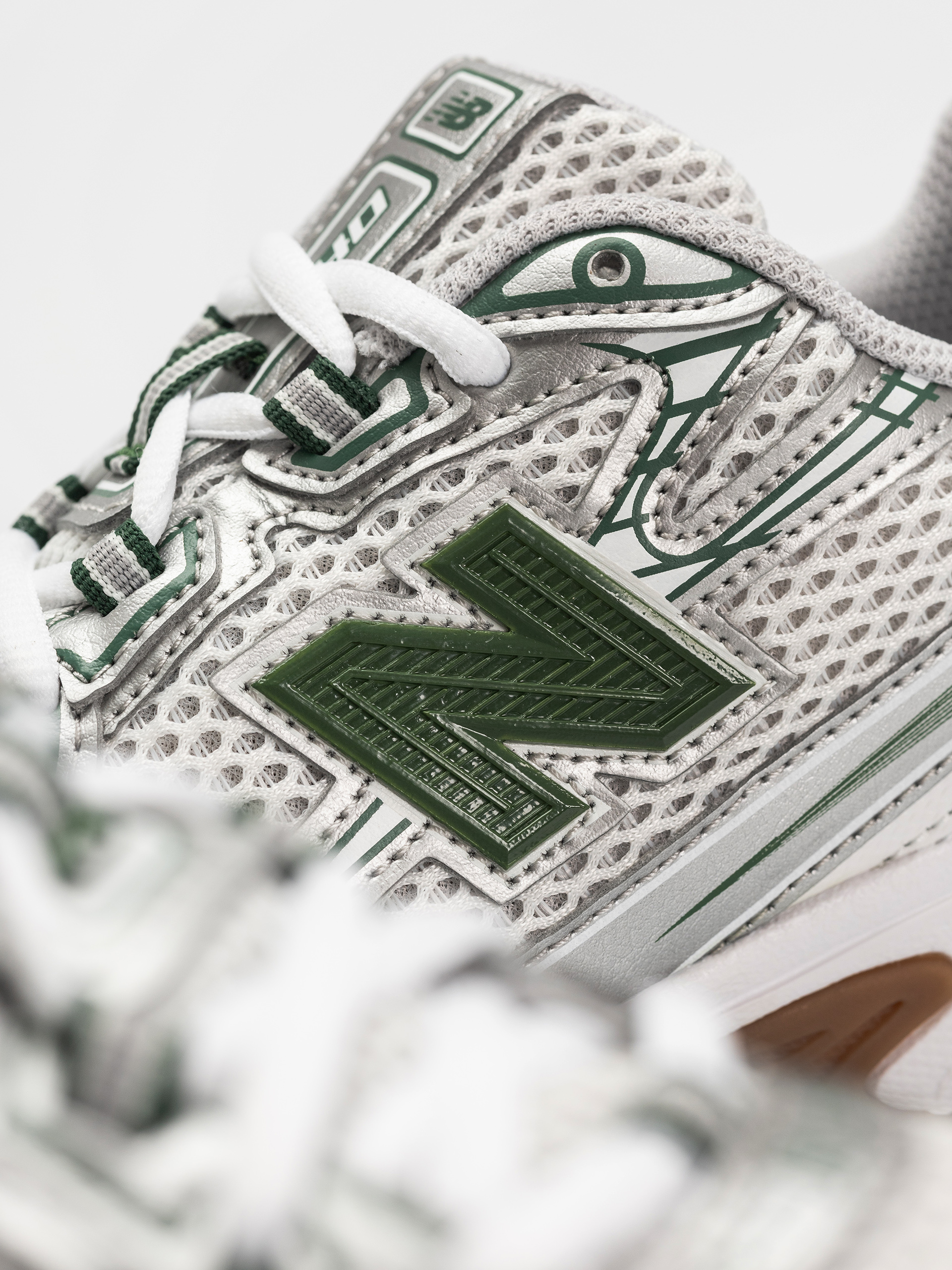 New Balance 740 JR Cipők (silver metallic)