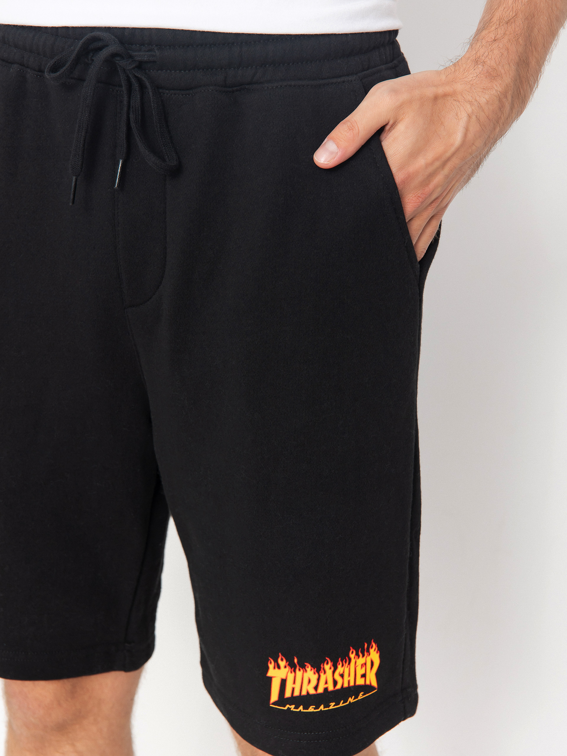 Thrasher Flame P E Rövidnadrág (black)