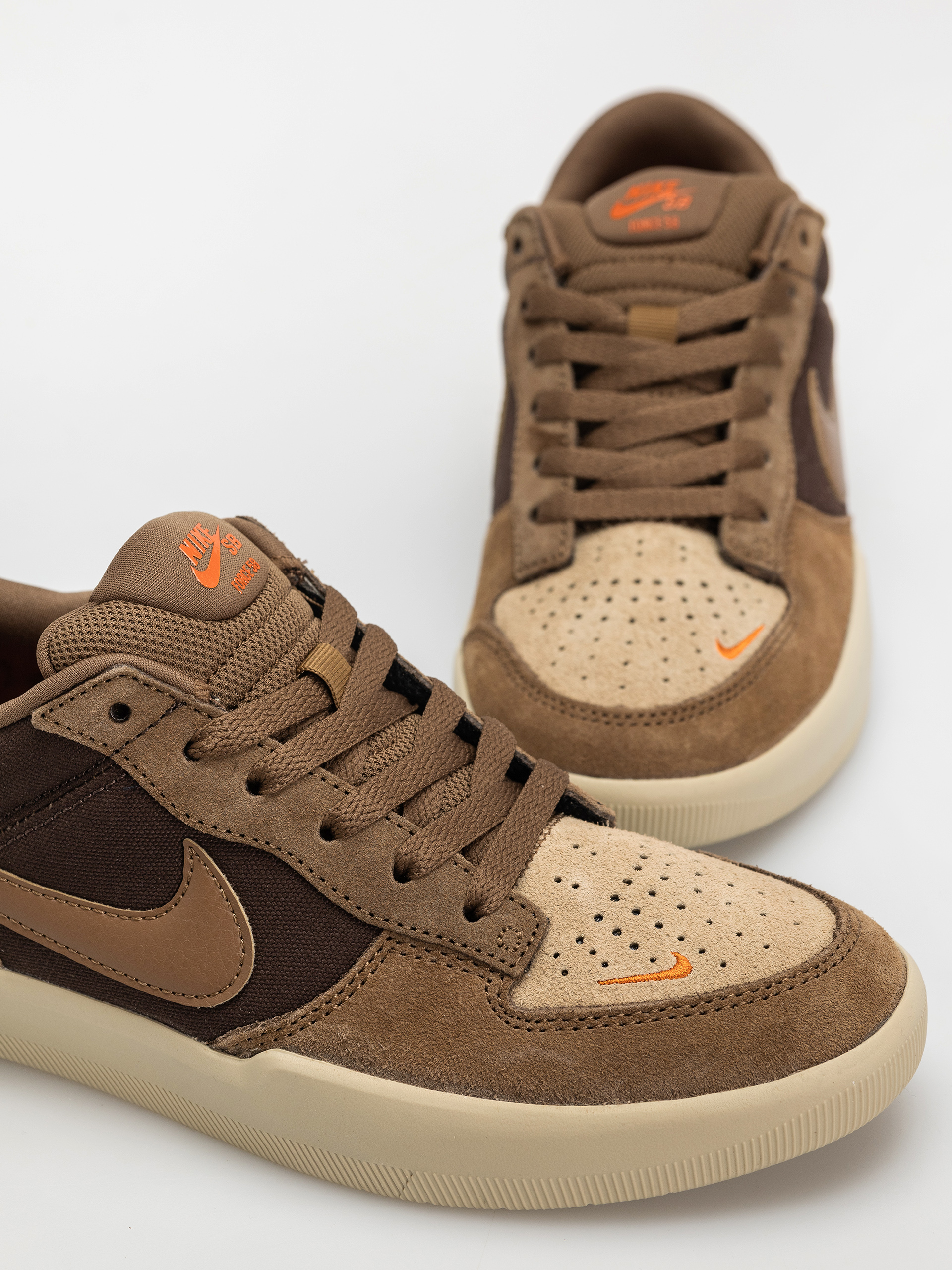 Cipők Nike SB Force 58 (baroque brown/mosswood brown)