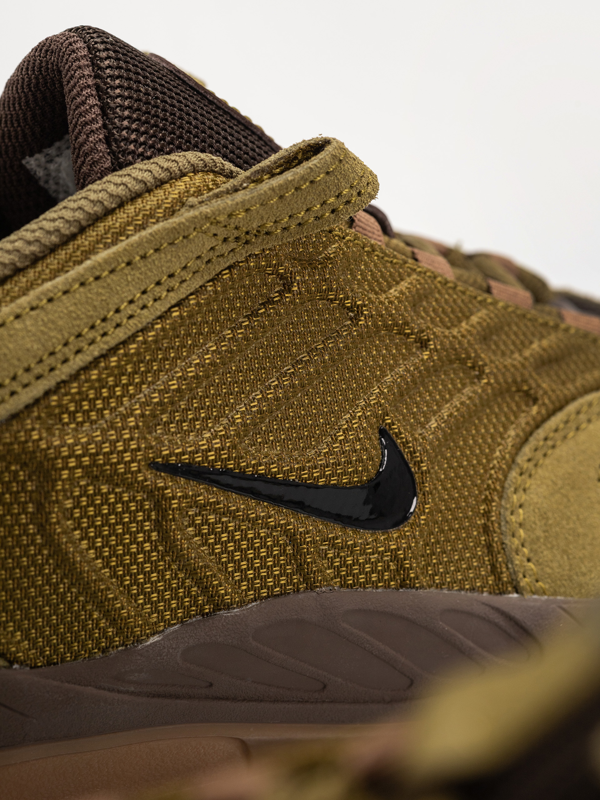 Cipők Nike SB Vertebrae (olive flak/black baroque brown)