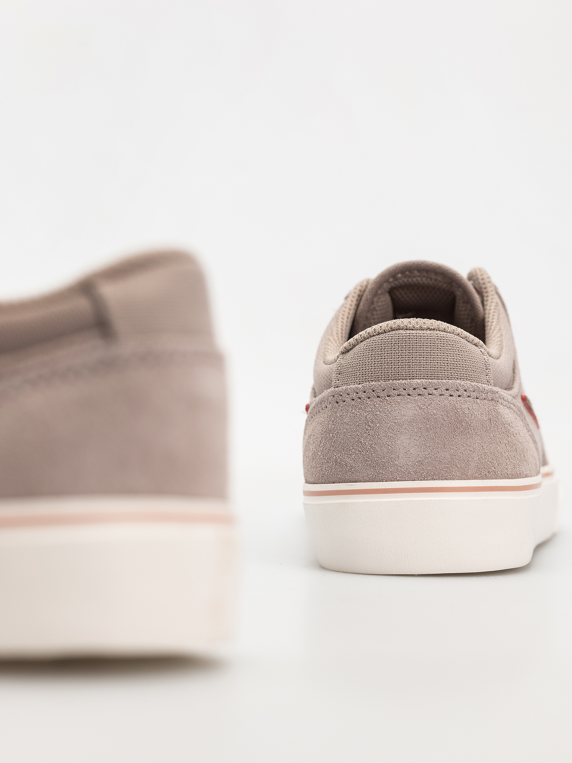 Cipők Nike SB Chron 2 (malt/red sepia phantom particle pink)